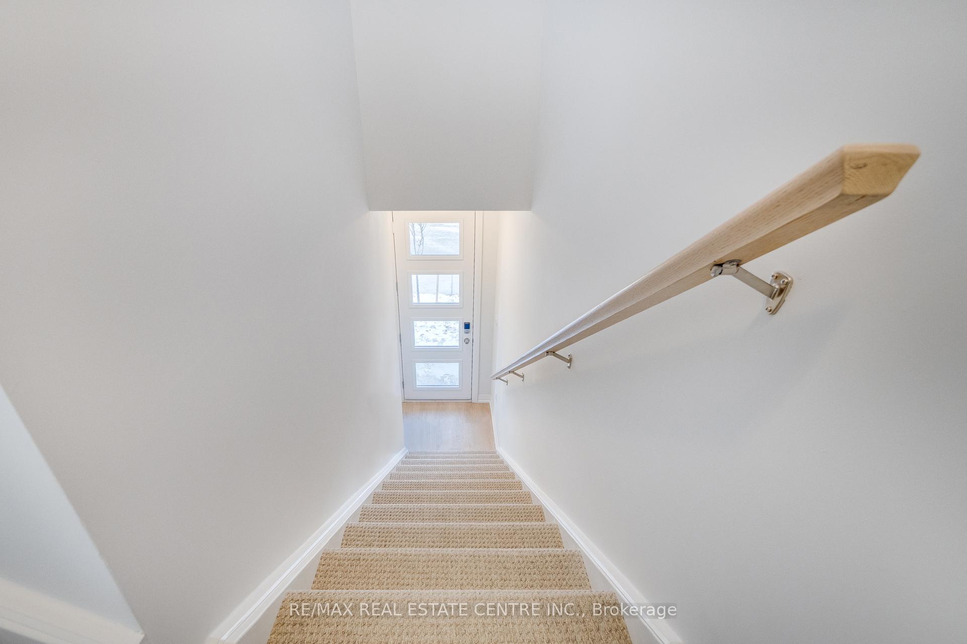 Photo 25 of Unit 101, 155 Equestrian Way, Cambridge — HOMEH