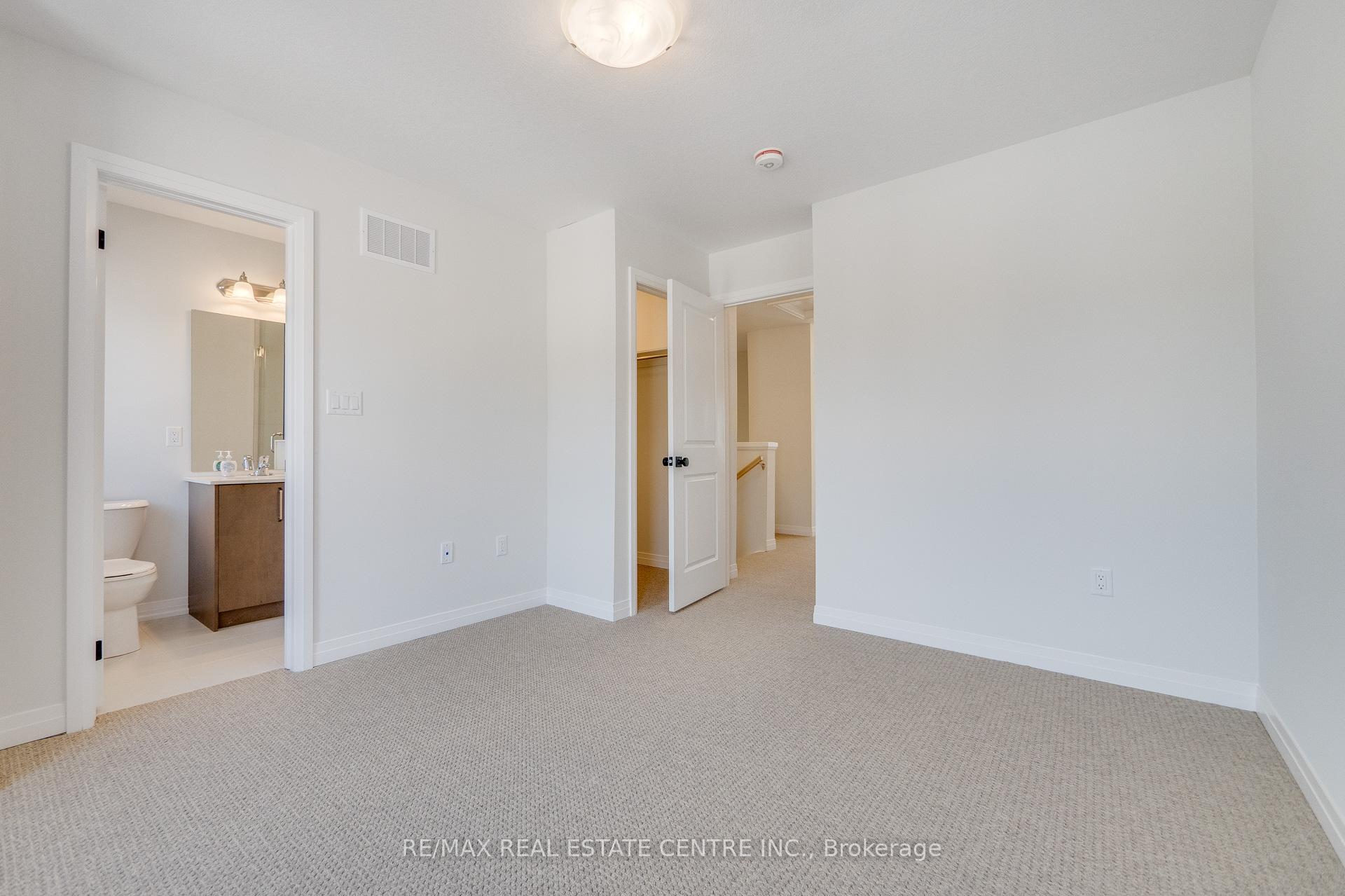 Photo 38 of Unit 101, 155 Equestrian Way, Cambridge — HOMEH