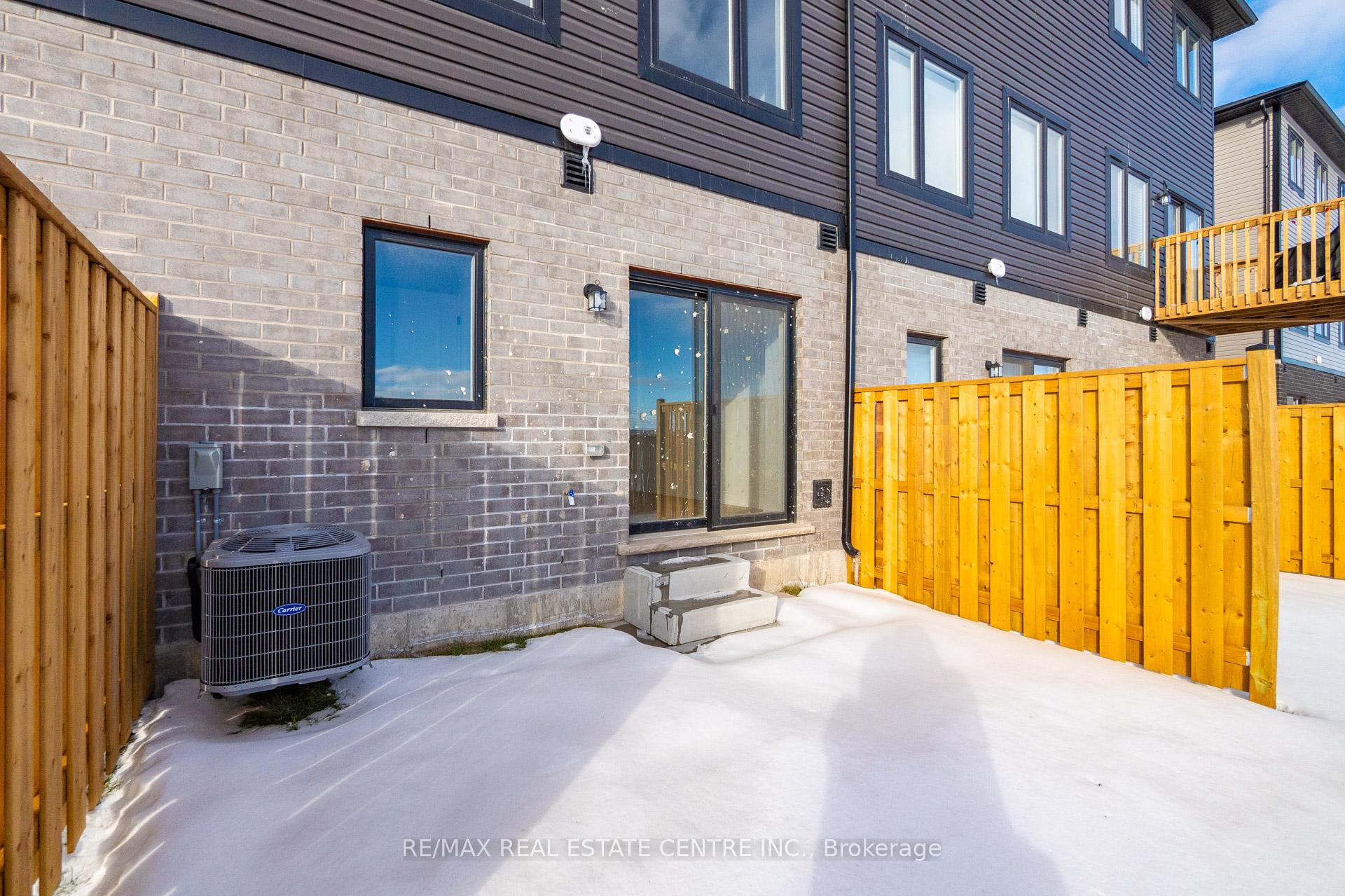 Photo 60 of Unit 101, 155 Equestrian Way, Cambridge — HOMEH