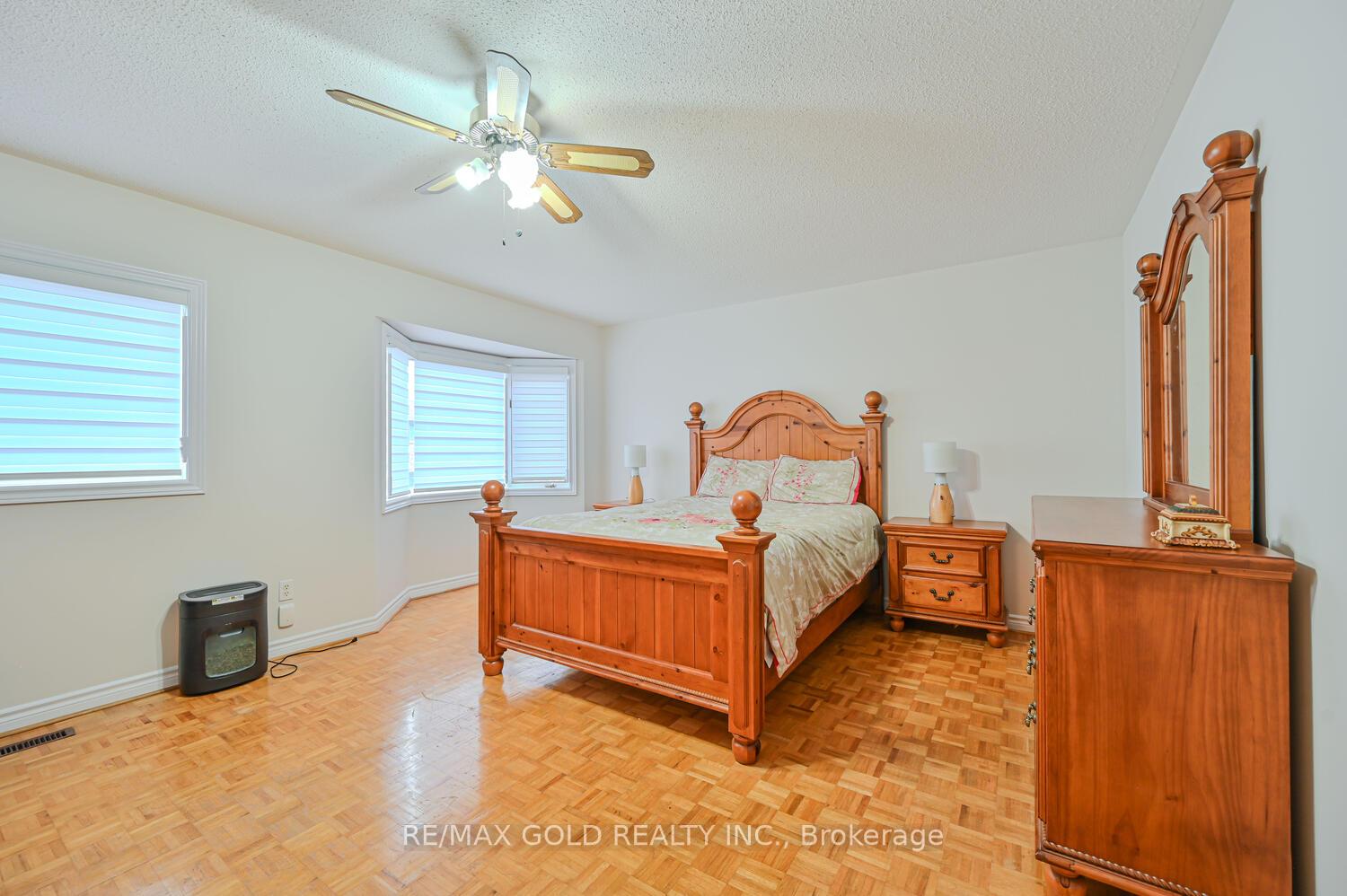Photo 64 of 30 Black Oak Drive, Brampton, Sandringham-Wellington — HOMEH