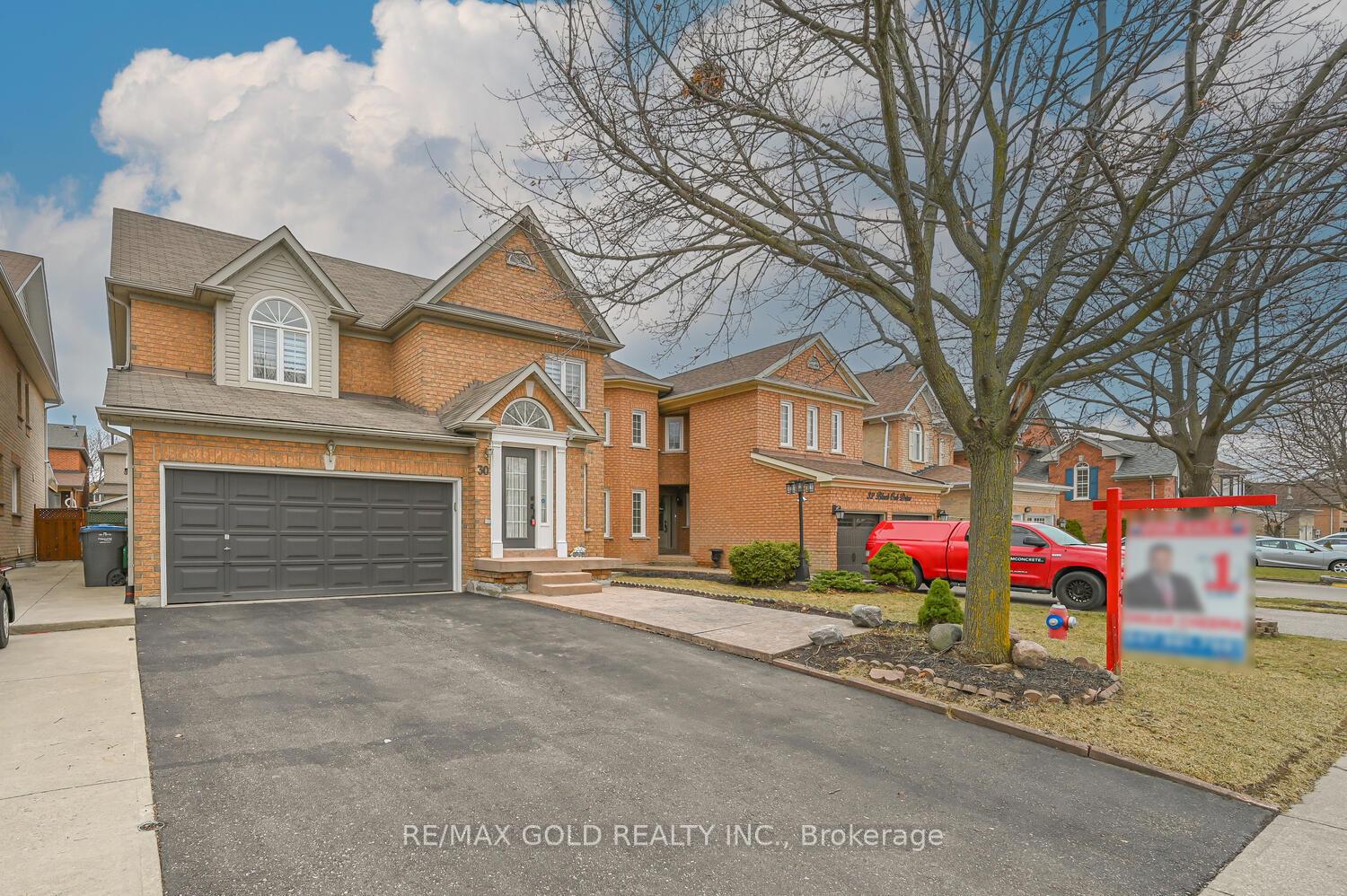 Photo 86 of 30 Black Oak Drive, Brampton, Sandringham-Wellington — HOMEH
