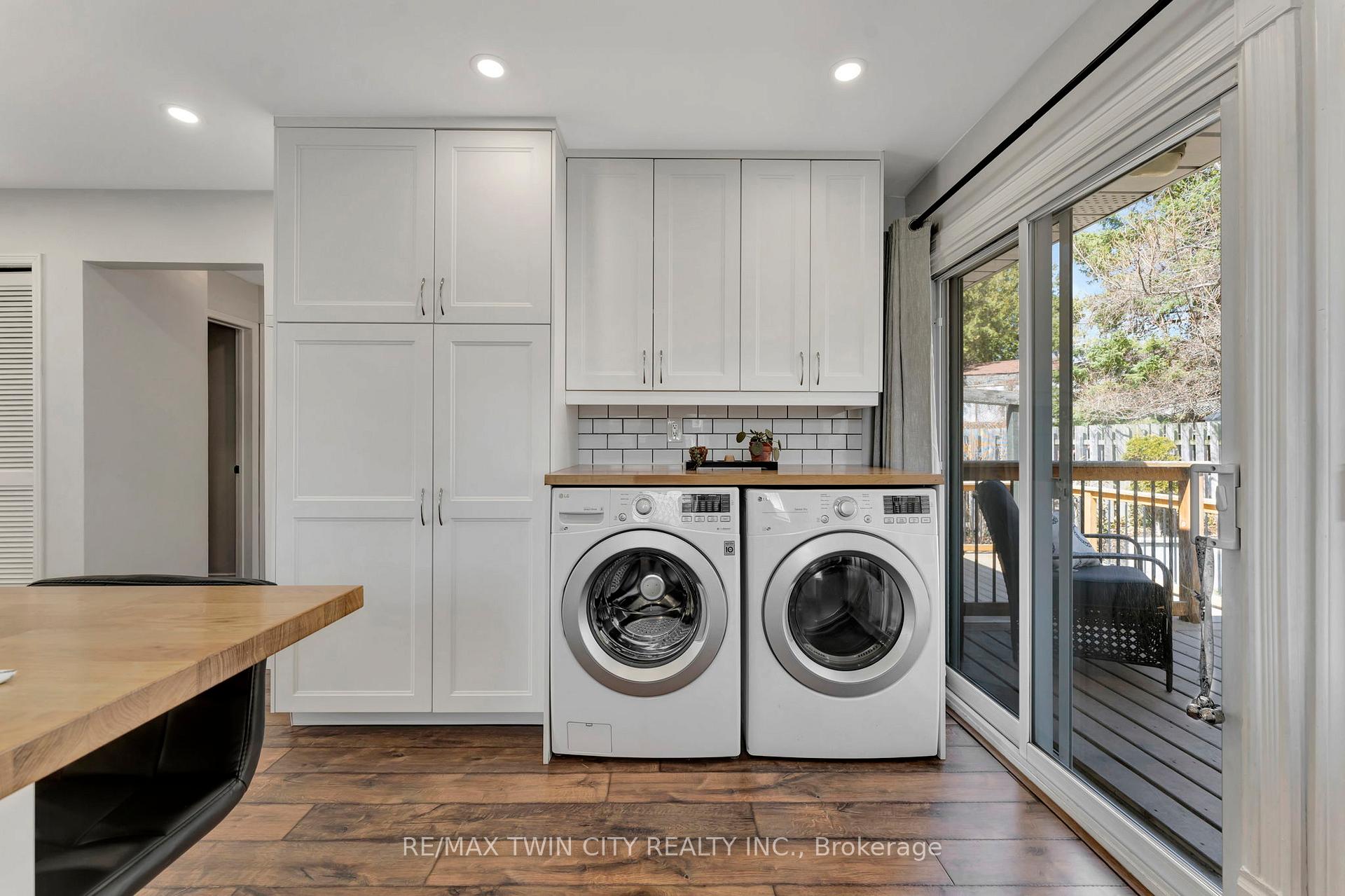 Photo 12 of 382 Grand Ridge Drive, Cambridge — HOMEH