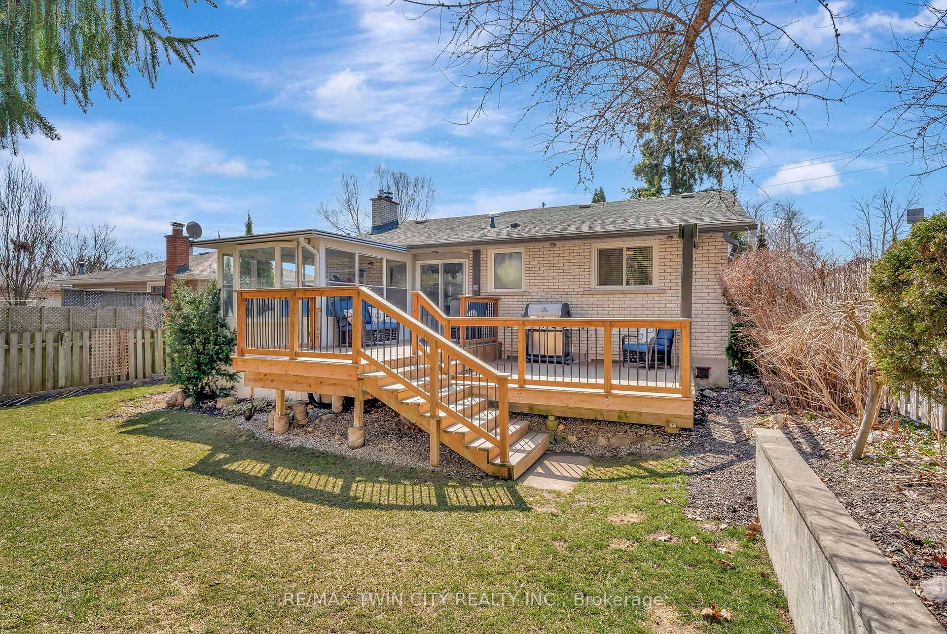 Photo 39 of 382 Grand Ridge Drive, Cambridge — HOMEH