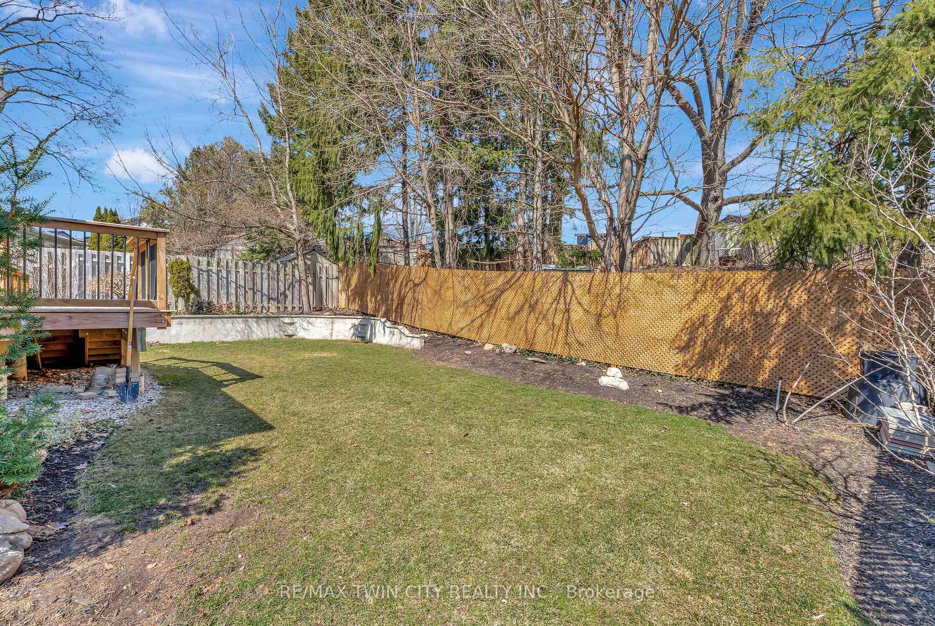 Photo 40 of 382 Grand Ridge Drive, Cambridge — HOMEH