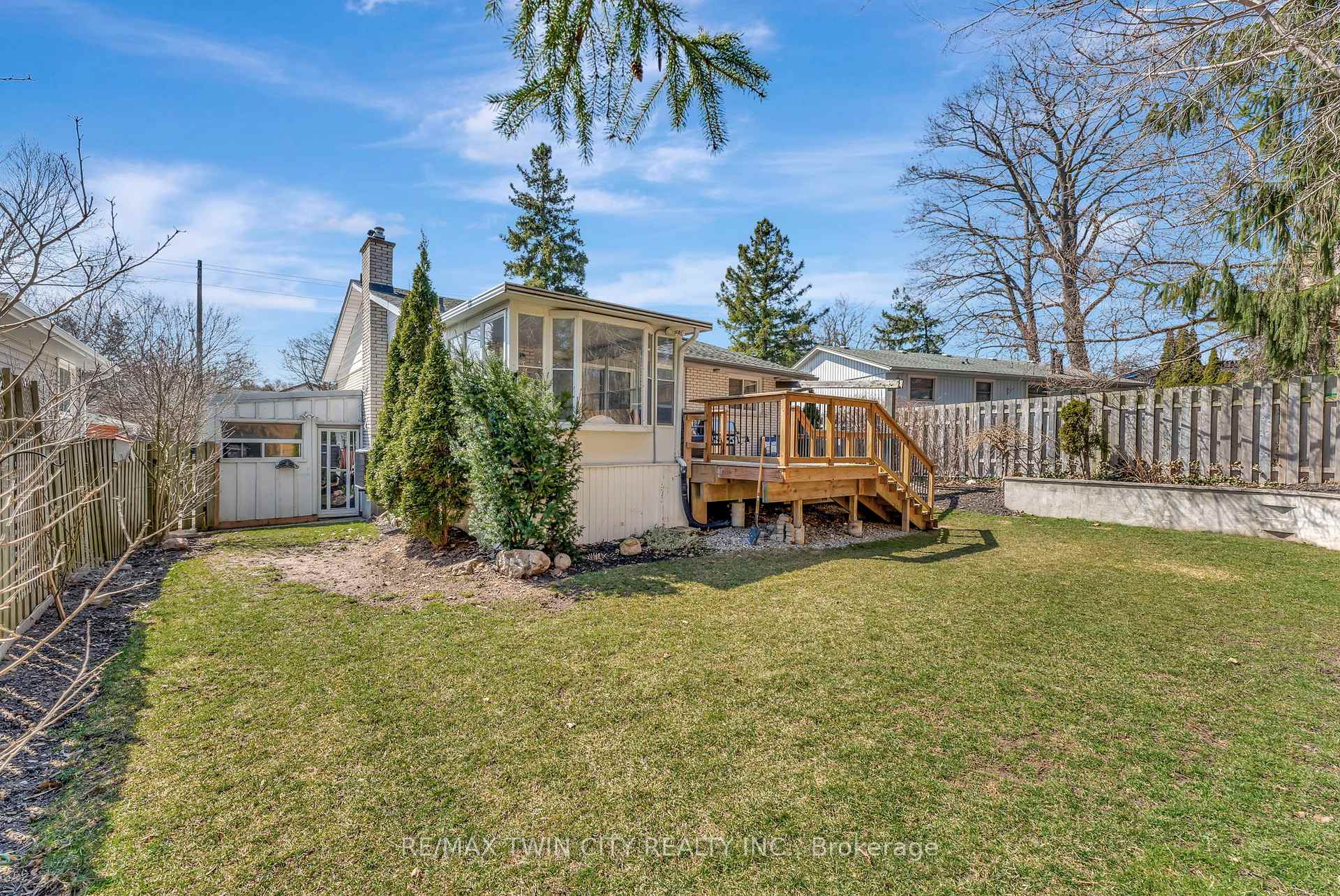 Photo 41 of 382 Grand Ridge Drive, Cambridge — HOMEH