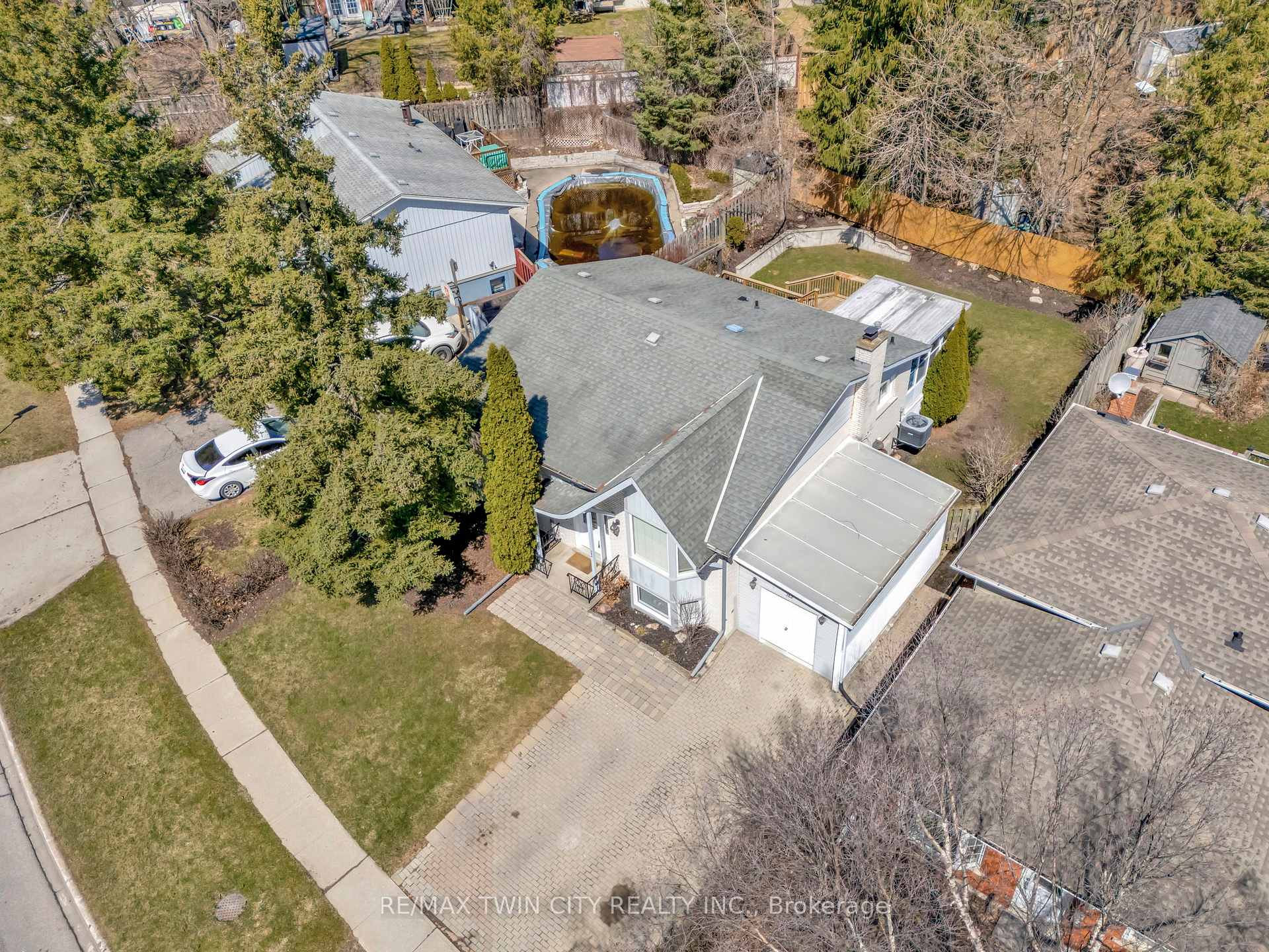Photo 43 of 382 Grand Ridge Drive, Cambridge — HOMEH