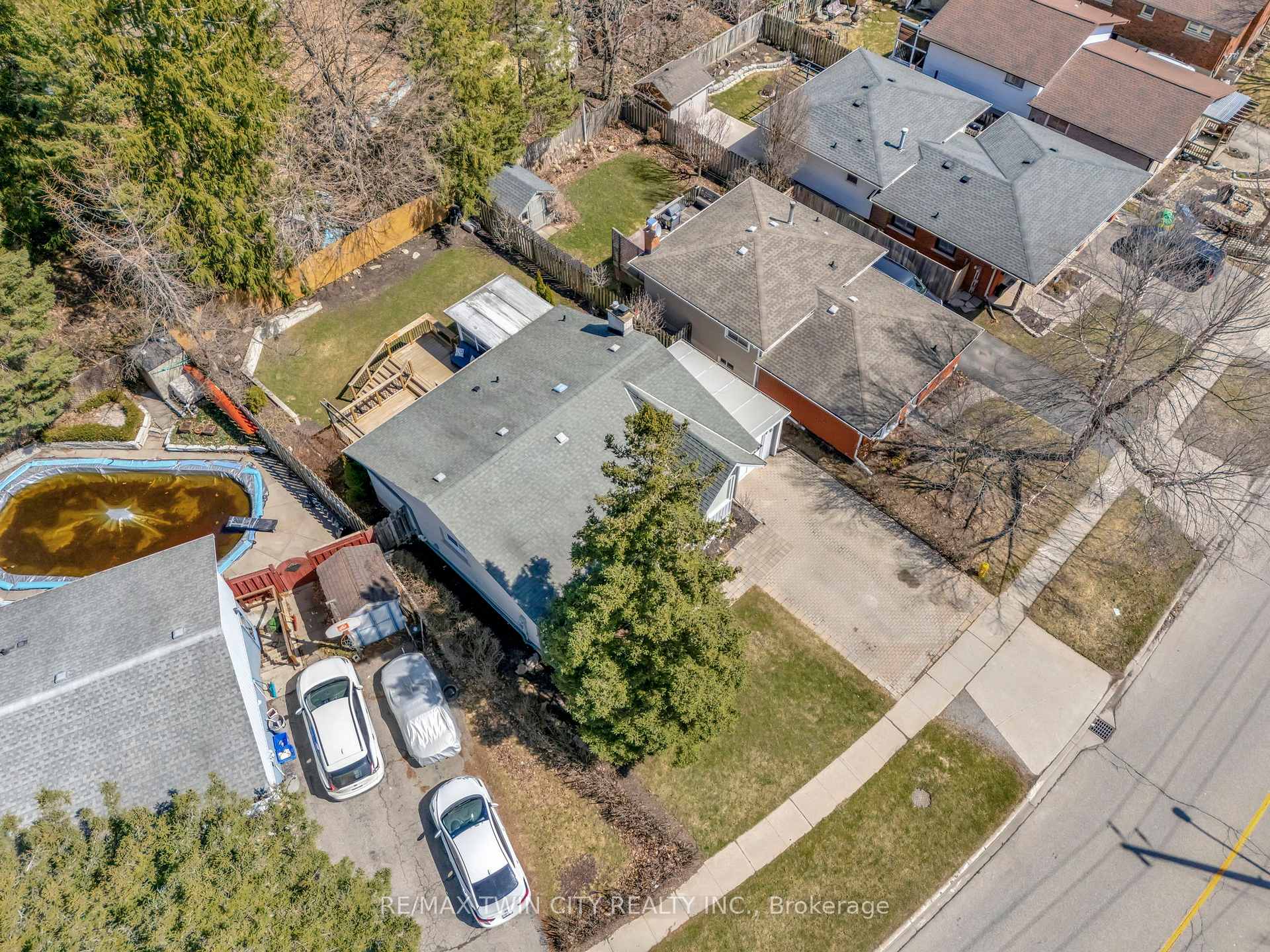 Photo 44 of 382 Grand Ridge Drive, Cambridge — HOMEH