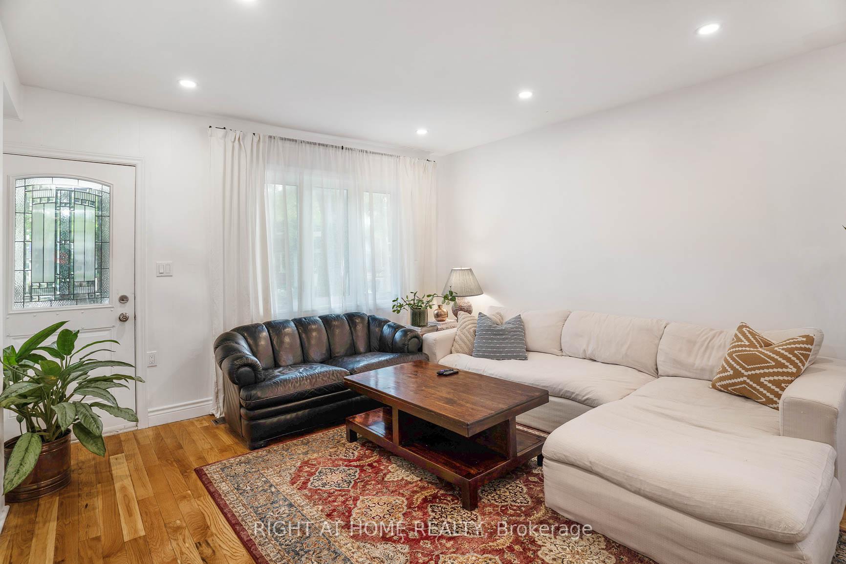 Photo 7 of 758 Eastern Avenue, Toronto, South Riverdale — HOMEH