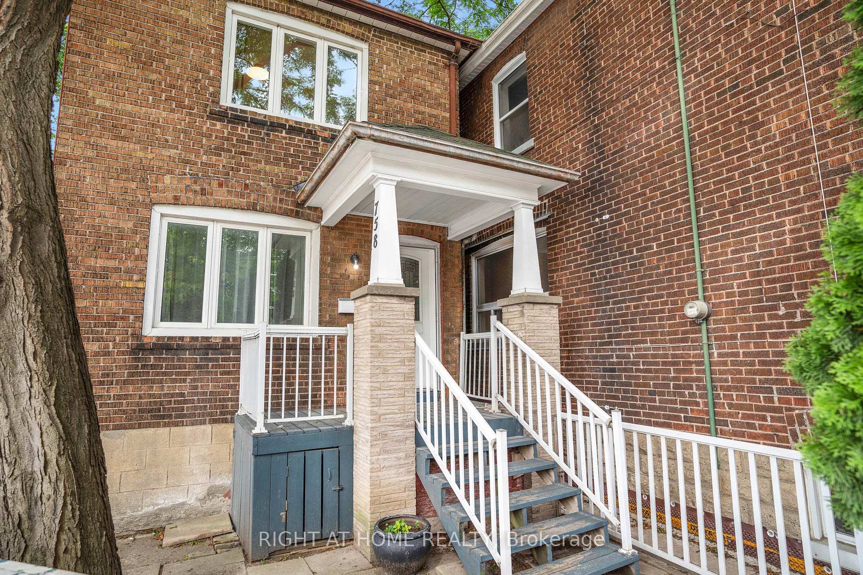 Photo 23 of 758 Eastern Avenue, Toronto, South Riverdale — HOMEH