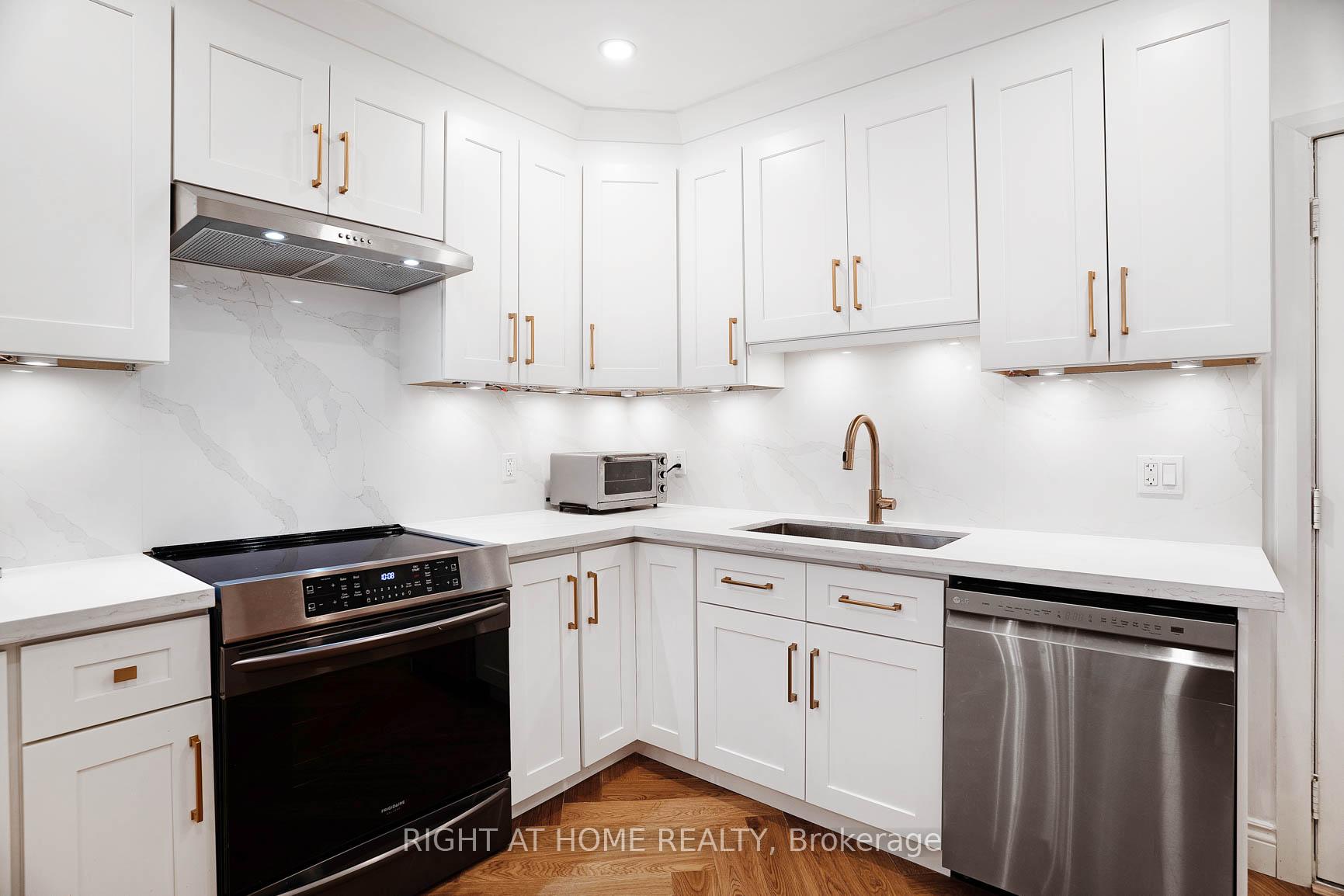 Photo 31 of 758 Eastern Avenue, Toronto, South Riverdale — HOMEH