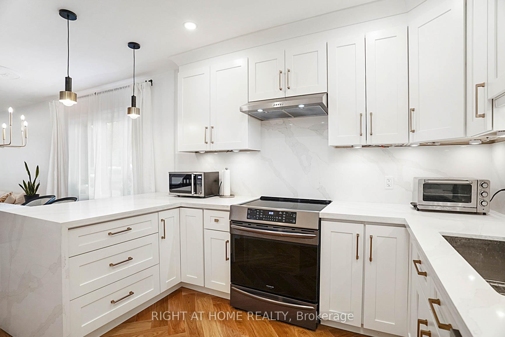 Photo 33 of 758 Eastern Avenue, Toronto, South Riverdale — HOMEH