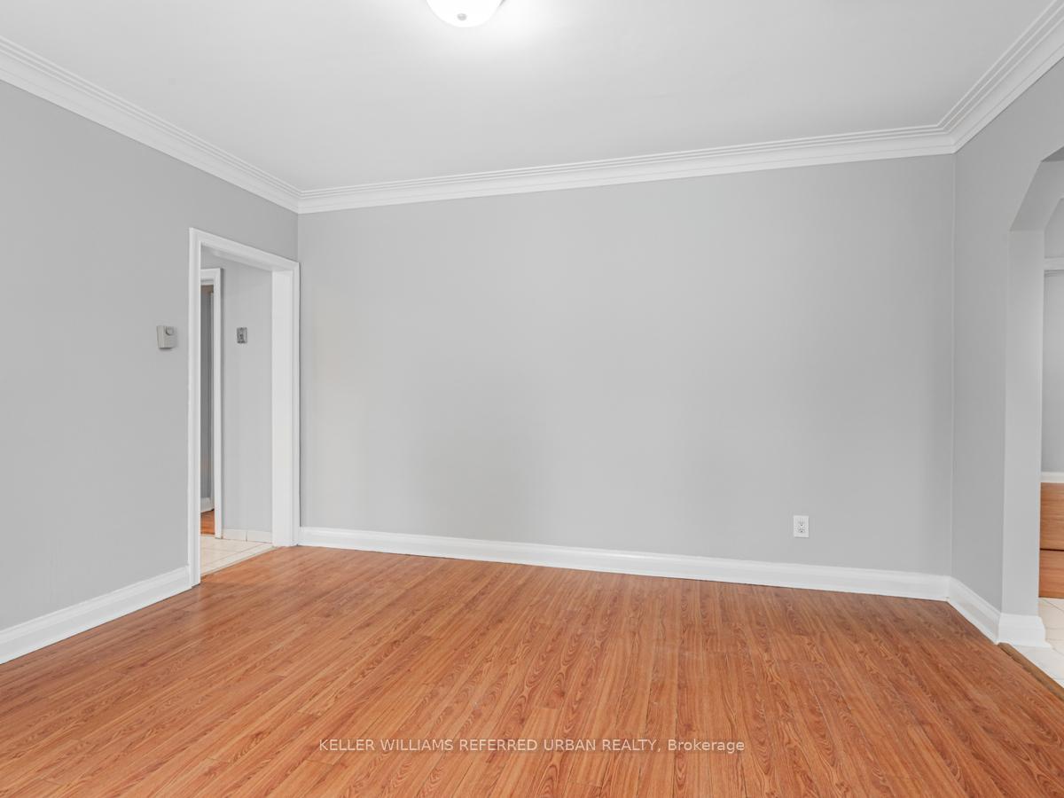 Photo 16 of 16 Prince Charles Drive, Toronto, Englemount-Lawrence — HOMEH