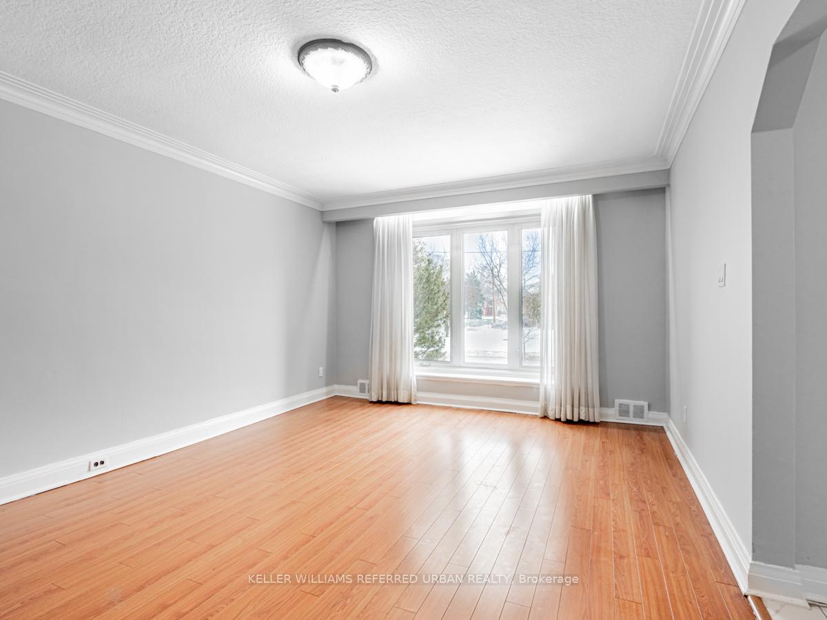 Photo 48 of 16 Prince Charles Drive, Toronto, Englemount-Lawrence — HOMEH
