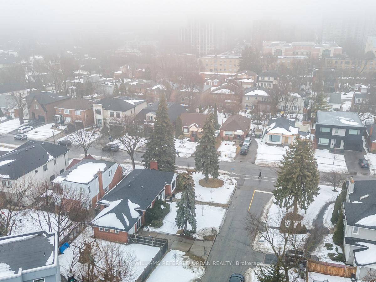 Photo 129 of 16 Prince Charles Drive, Toronto, Englemount-Lawrence — HOMEH