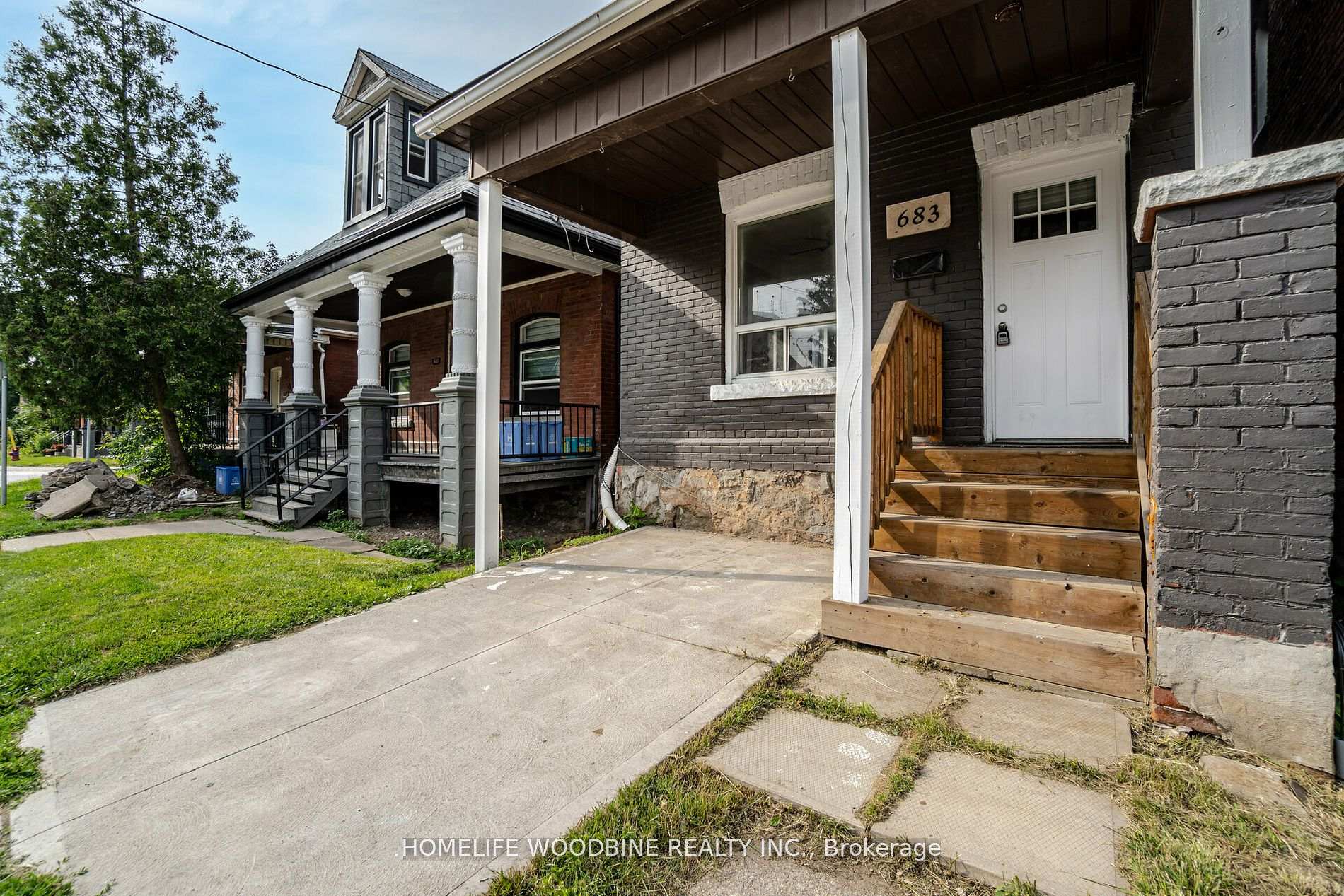 Photo 2 of 683 Wilson Street, Hamilton, Gibson — HOMEH