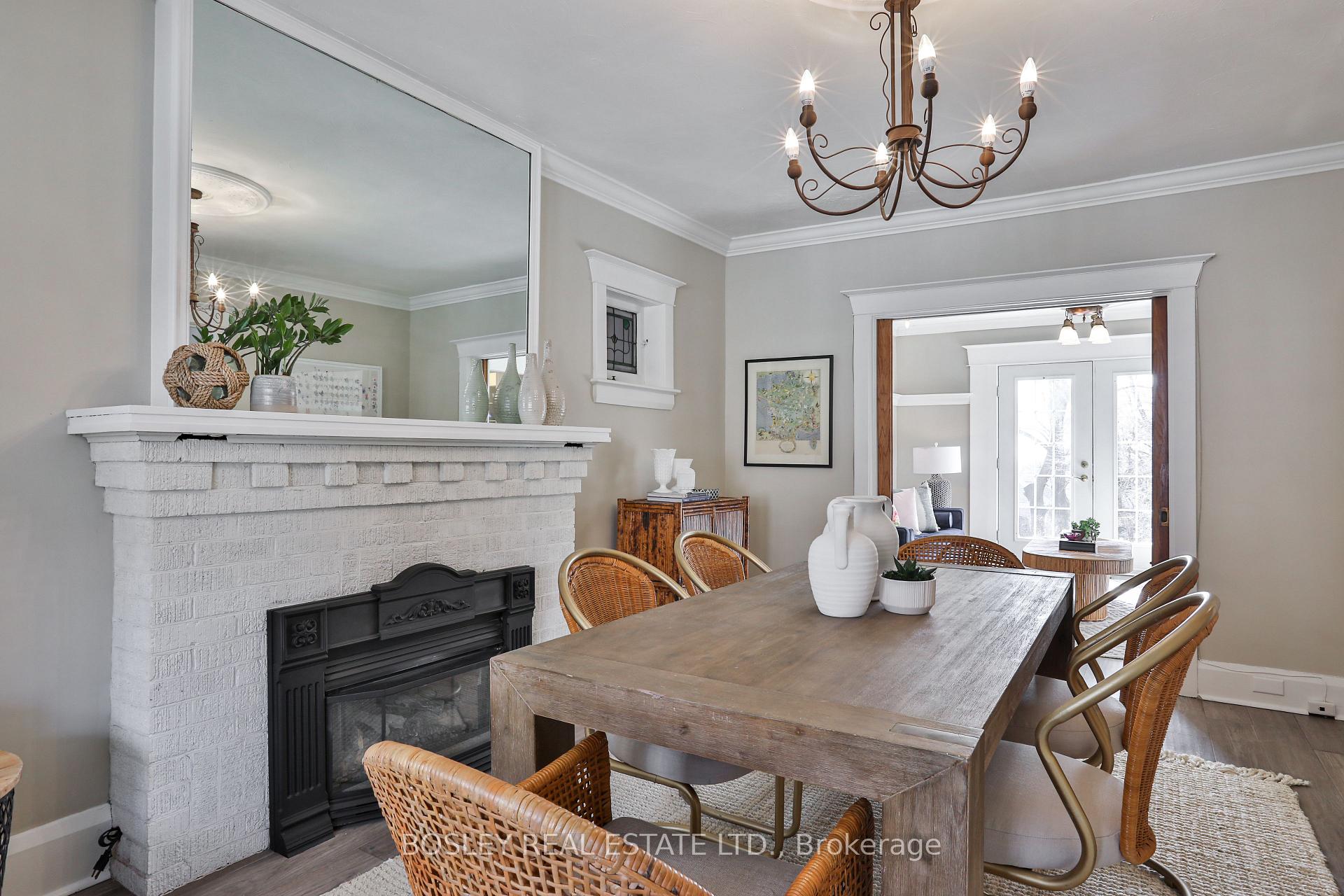 Photo 10 of 18 Beach View Crescent, Toronto, East End-Danforth — HOMEH