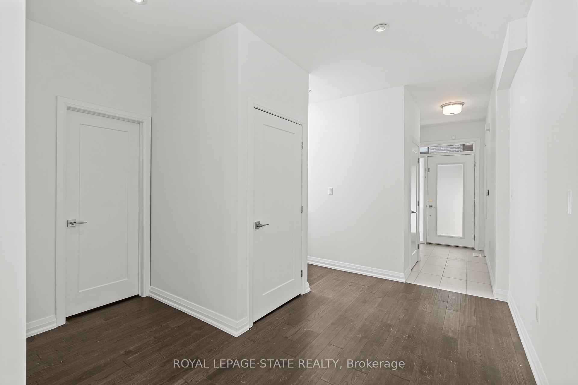 Photo 8 of Unit 29, 35 Midhurst Heights, Hamilton, Stoney Creek — HOMEH