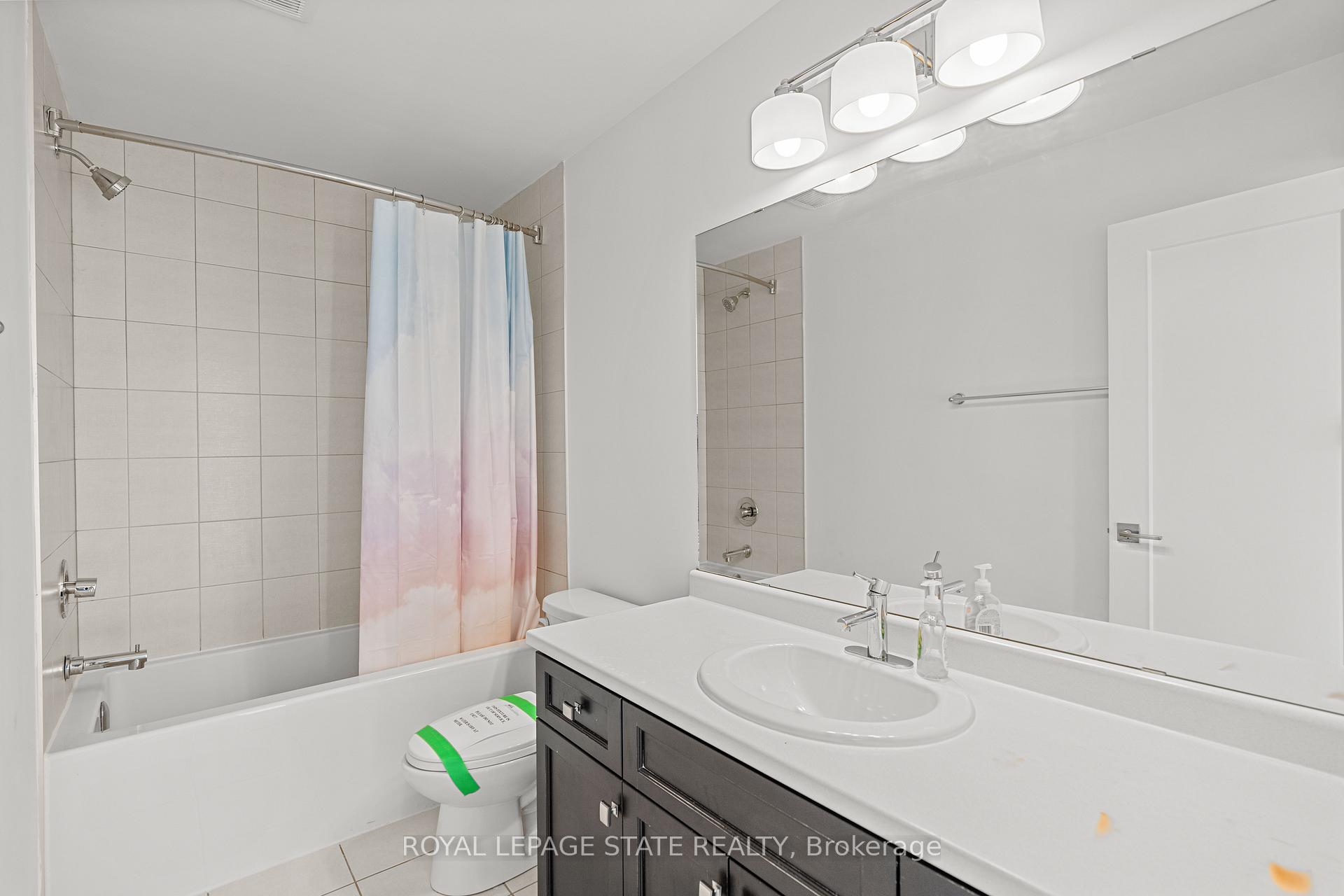 Photo 30 of Unit 29, 35 Midhurst Heights, Hamilton, Stoney Creek — HOMEH