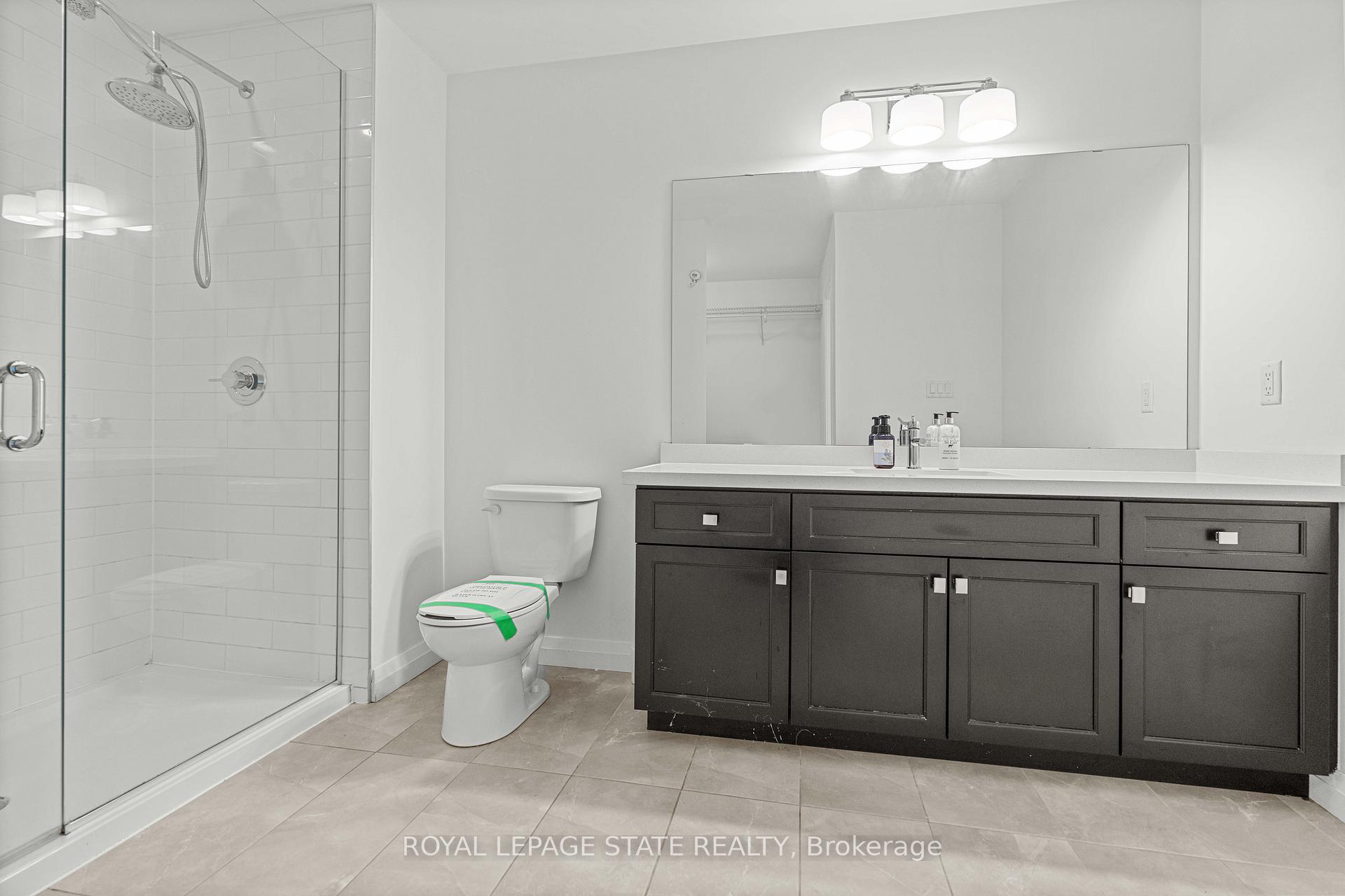 Photo 33 of Unit 29, 35 Midhurst Heights, Hamilton, Stoney Creek — HOMEH