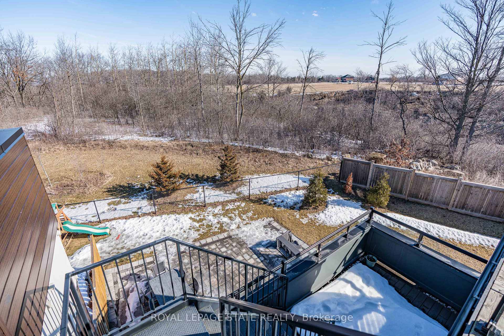 Photo 45 of Unit 29, 35 Midhurst Heights, Hamilton, Stoney Creek — HOMEH