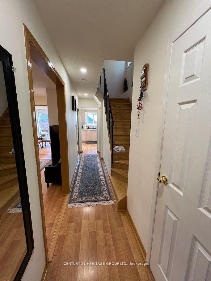 Photo 8 of 47 Hord Crescent, Vaughan, Lakeview Estates — HOMEH