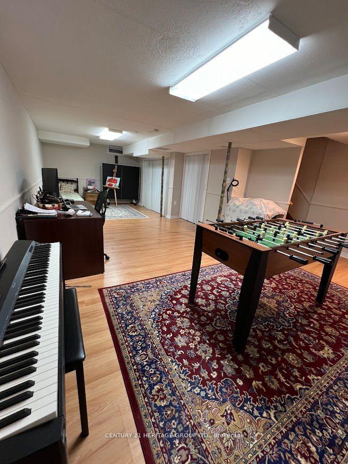 Photo 10 of 47 Hord Crescent, Vaughan, Lakeview Estates — HOMEH