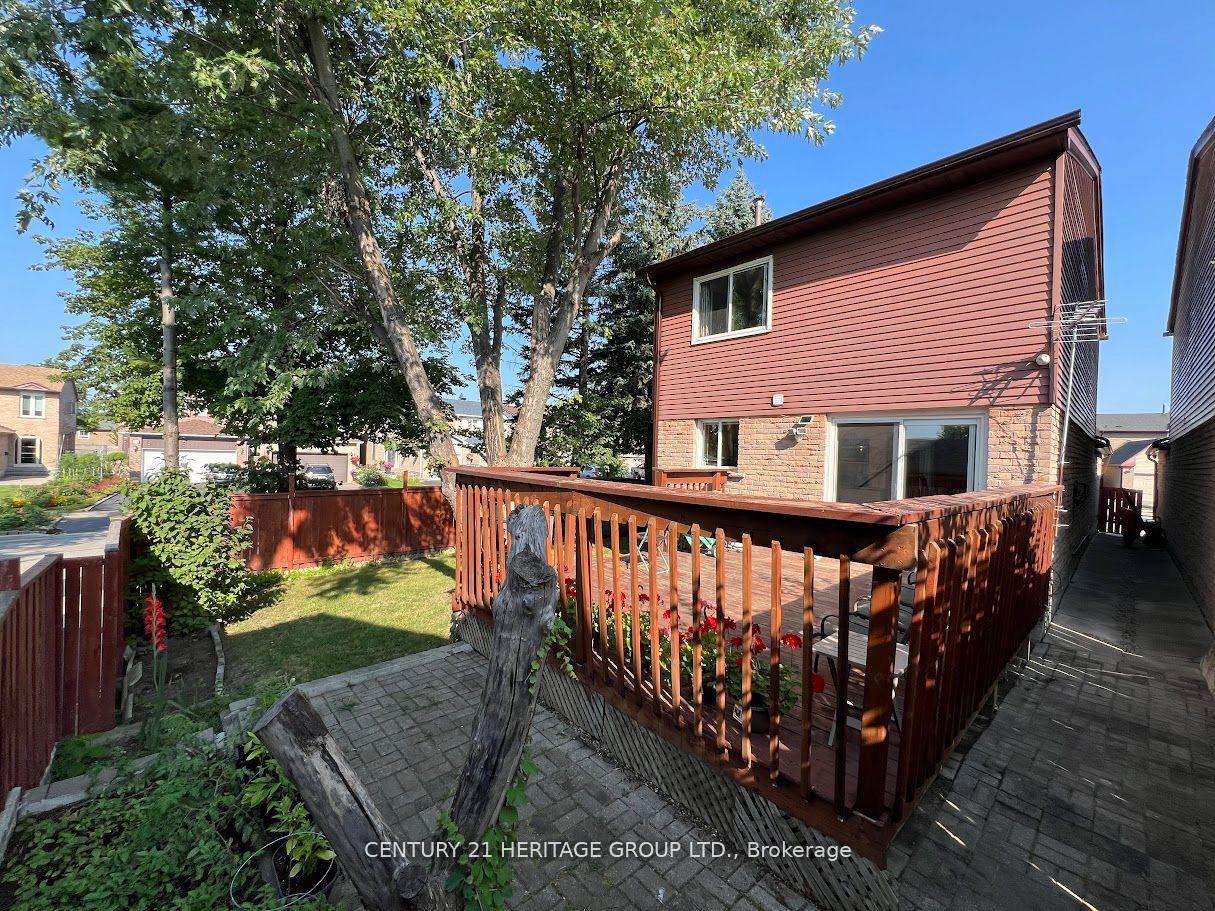 Photo 21 of 47 Hord Crescent, Vaughan, Lakeview Estates — HOMEH