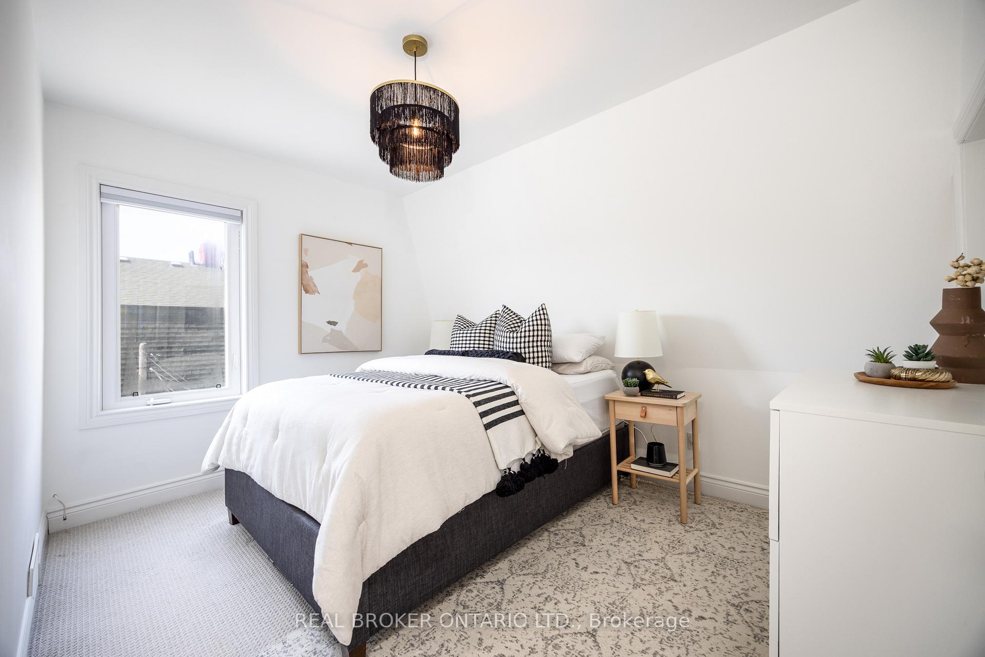 Photo 6 of 4 Roseheath Avenue, Toronto, Woodbine Corridor — HOMEH