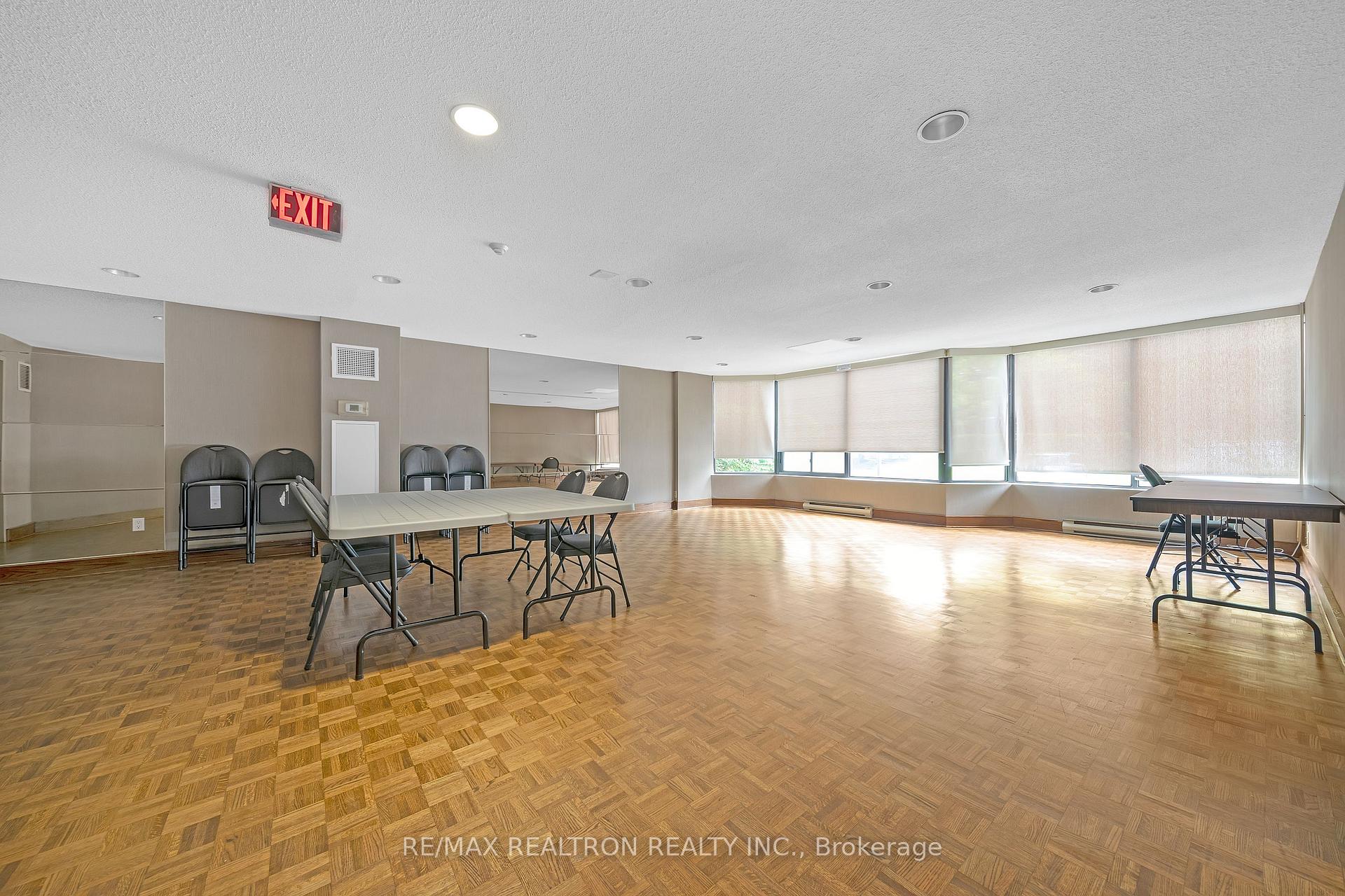 Photo 34 of Unit 714, 7440 Bathurst Street, Vaughan, Brownridge — HOMEH