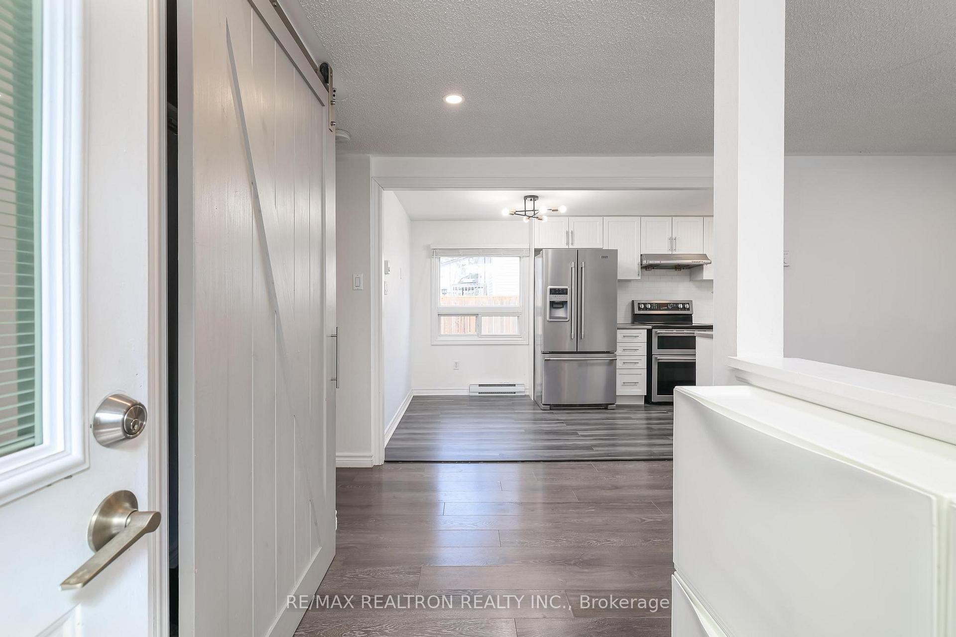 Photo 5 of 859 Oxbow Park Drive, Wasaga Beach — HOMEH