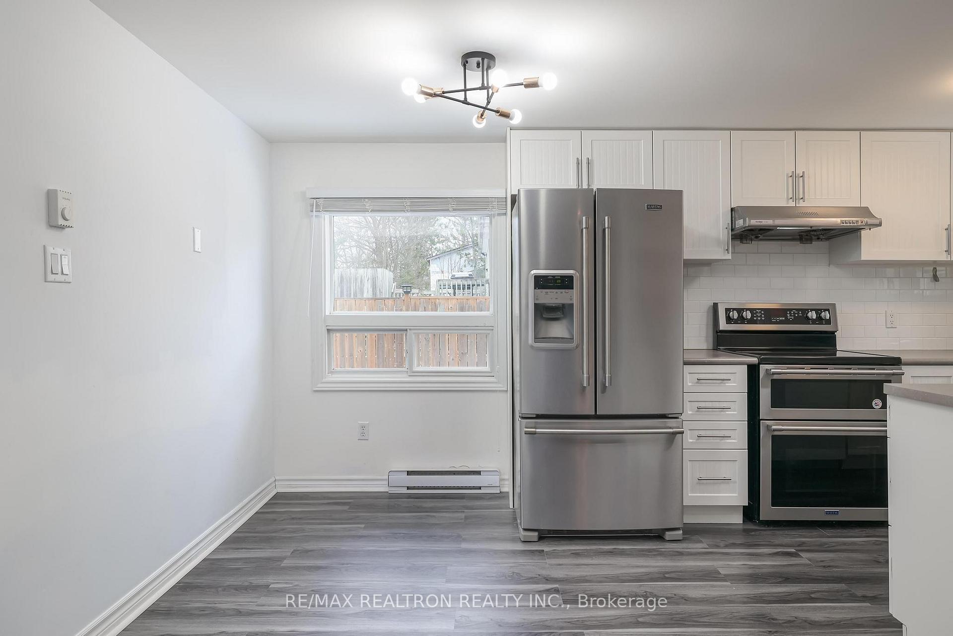 Photo 9 of 859 Oxbow Park Drive, Wasaga Beach — HOMEH