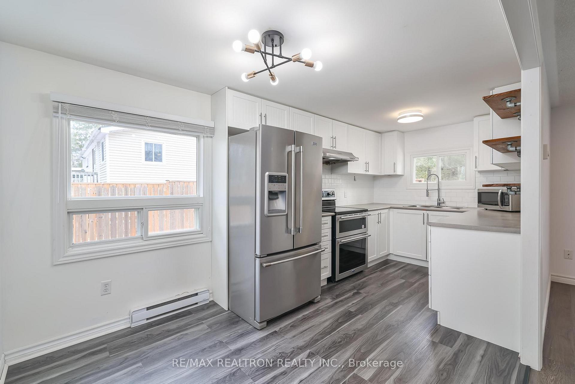 Photo 10 of 859 Oxbow Park Drive, Wasaga Beach — HOMEH