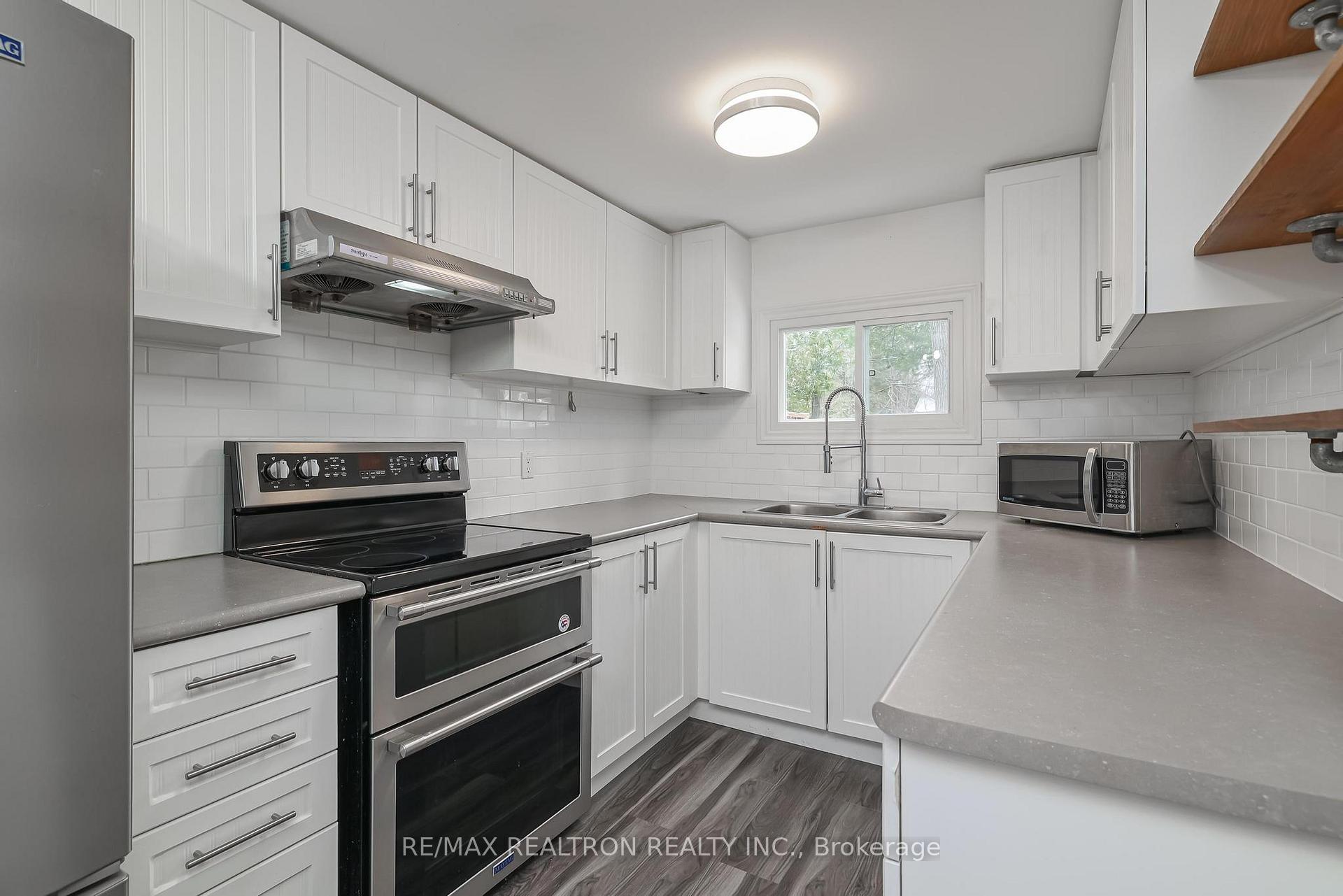 Photo 11 of 859 Oxbow Park Drive, Wasaga Beach — HOMEH