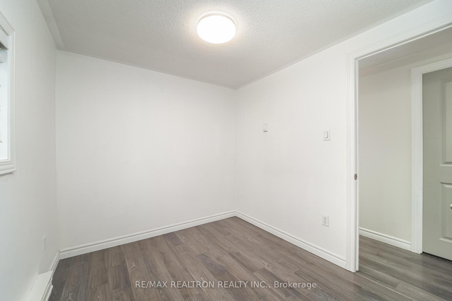 Photo 24 of 859 Oxbow Park Drive, Wasaga Beach — HOMEH