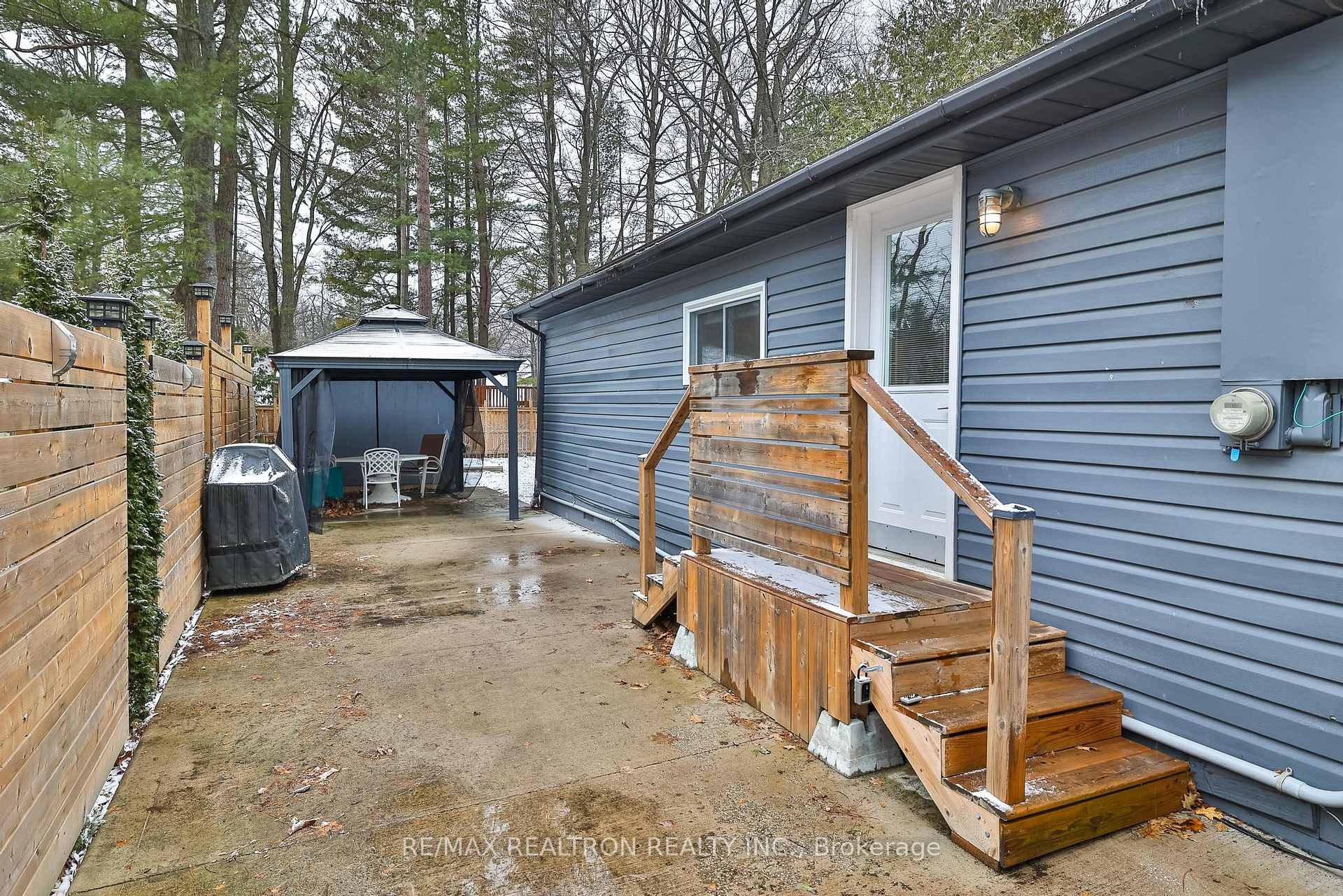 Photo 32 of 859 Oxbow Park Drive, Wasaga Beach — HOMEH