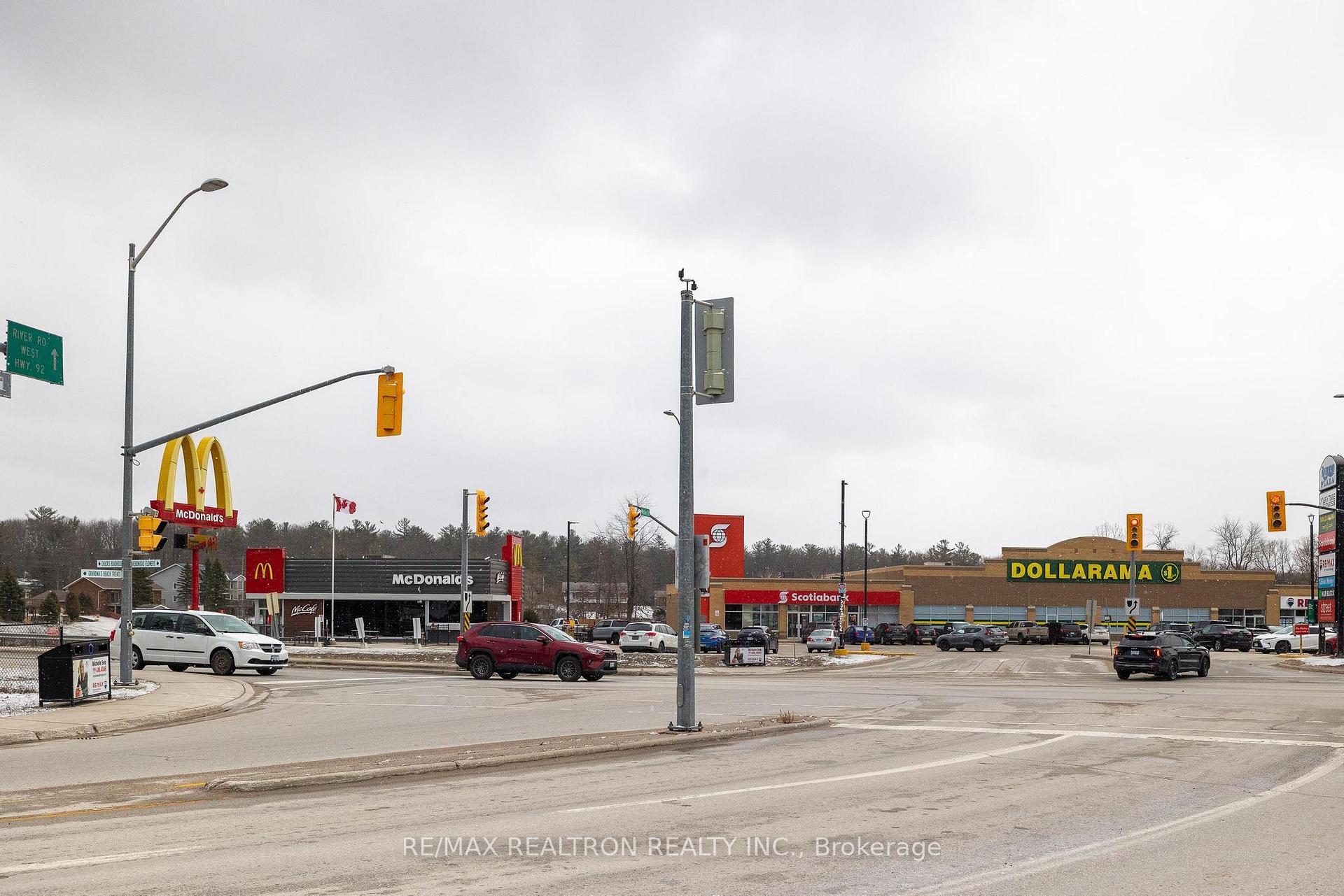 Photo 38 of 859 Oxbow Park Drive, Wasaga Beach — HOMEH