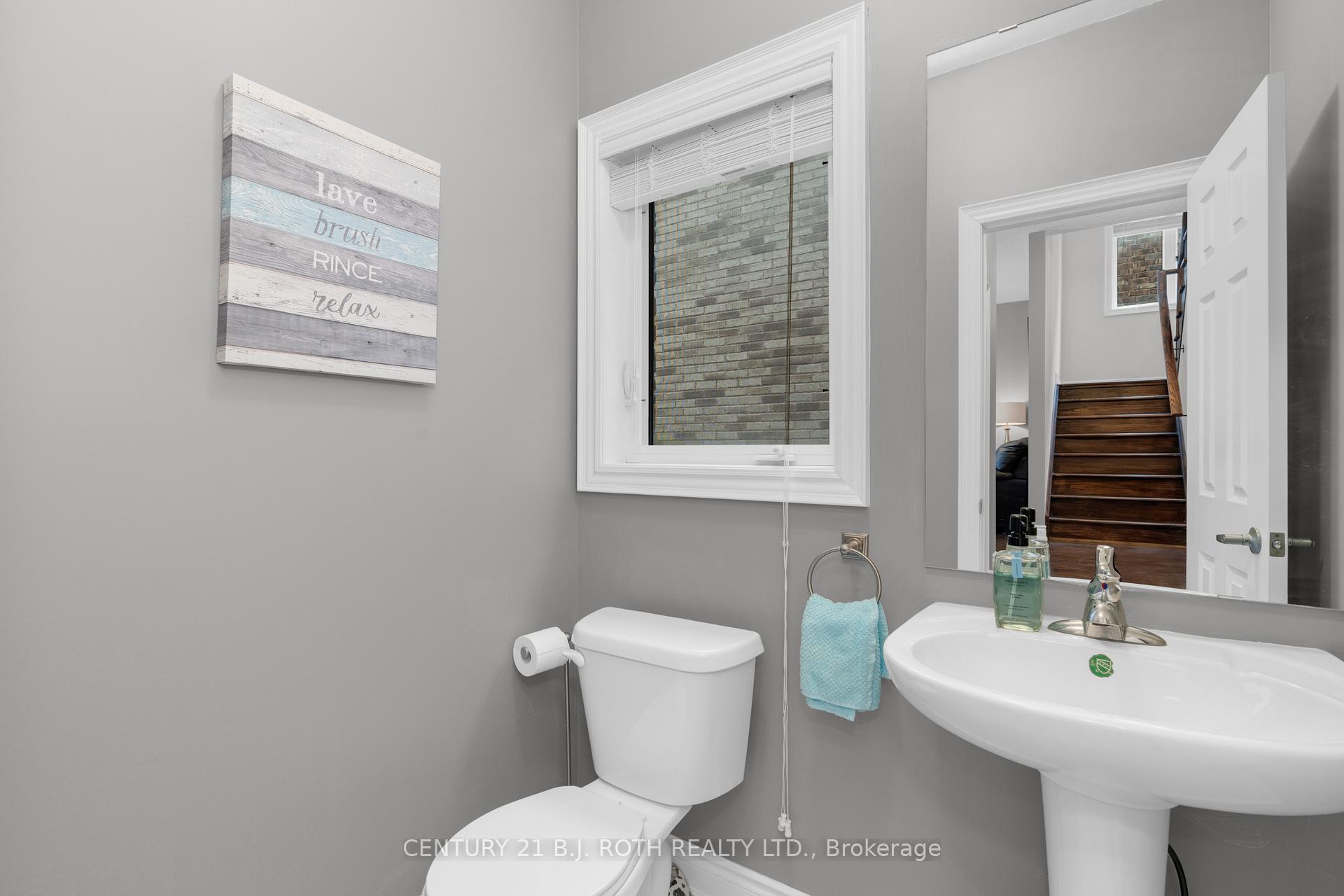 Photo 6 of 1322 Dallman Street, Innisfil, Lefroy — HOMEH