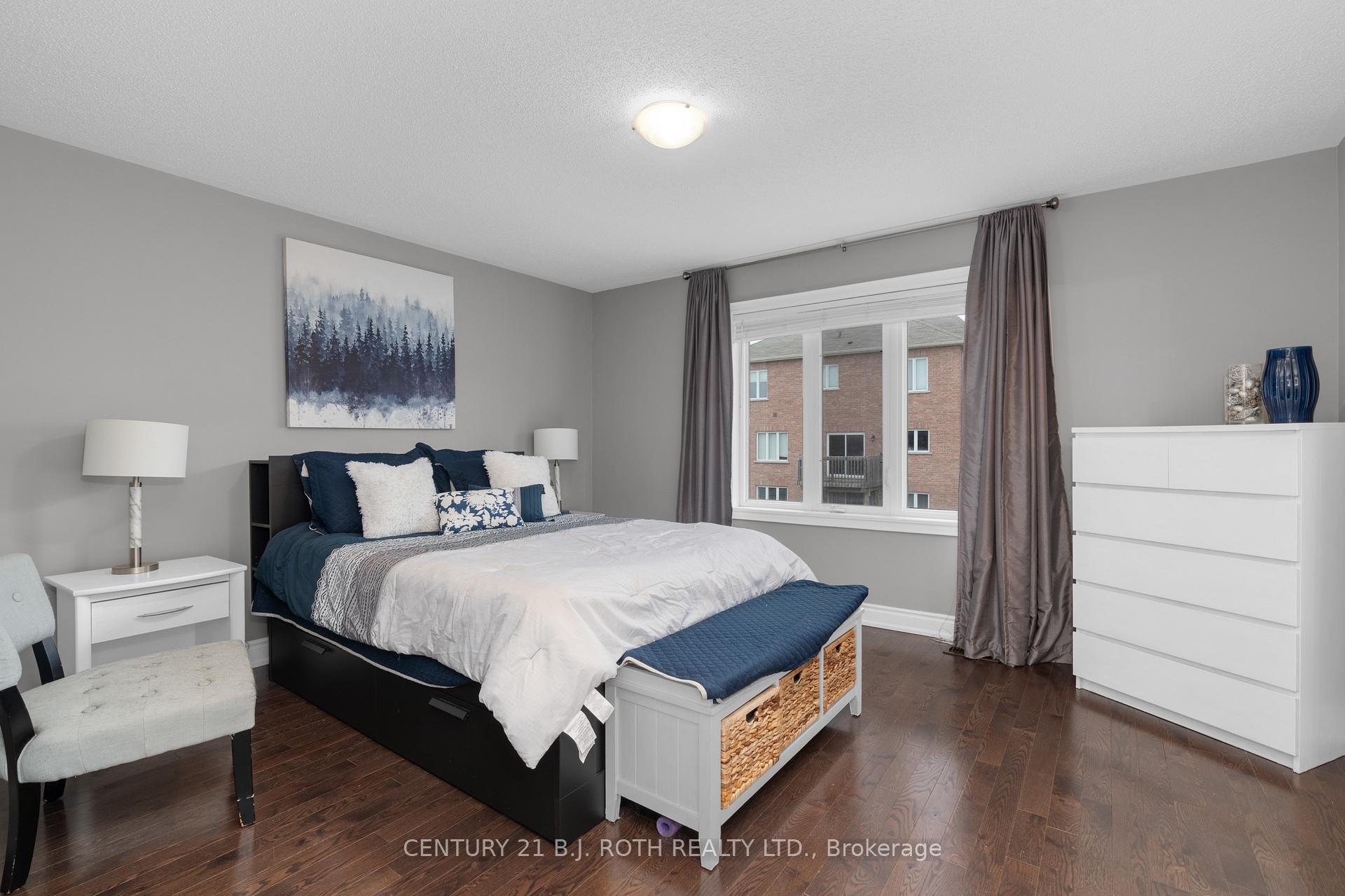 Photo 14 of 1322 Dallman Street, Innisfil, Lefroy — HOMEH