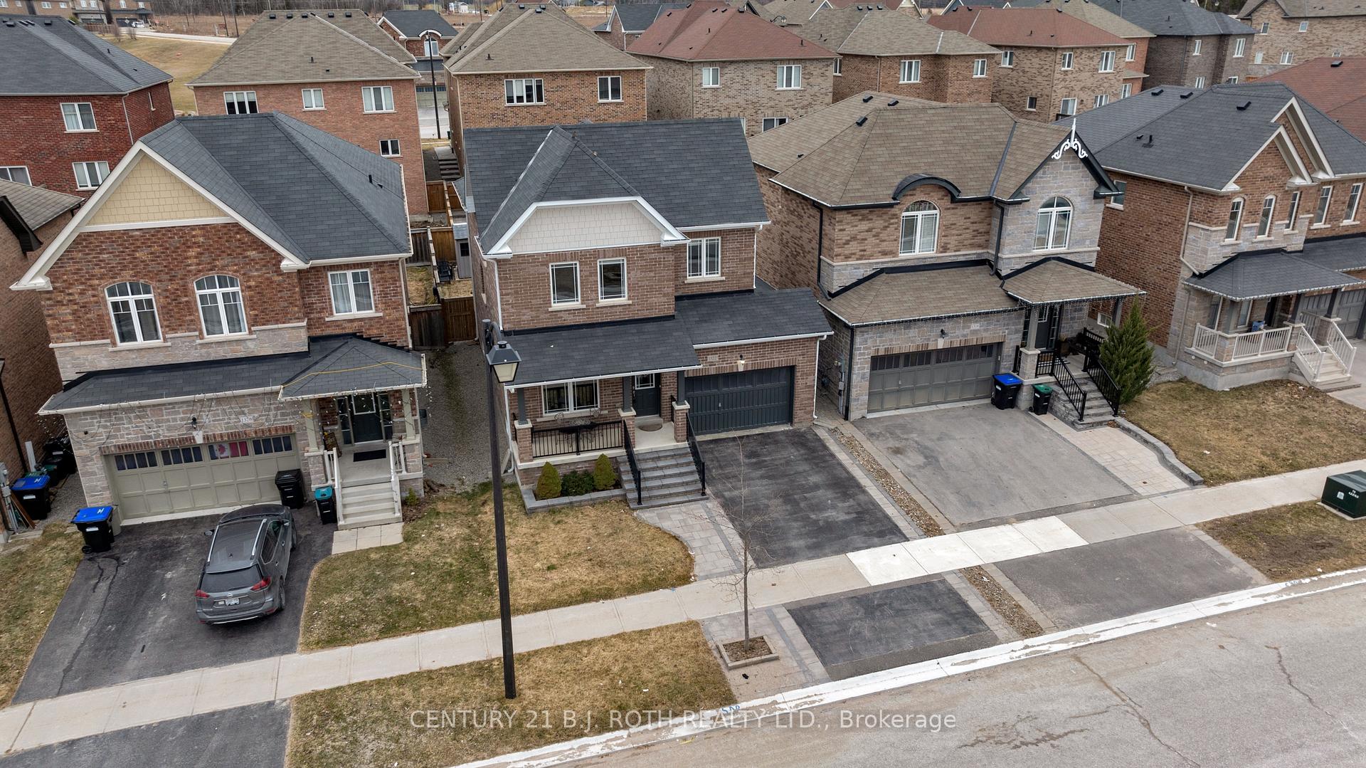 Photo 35 of 1322 Dallman Street, Innisfil, Lefroy — HOMEH