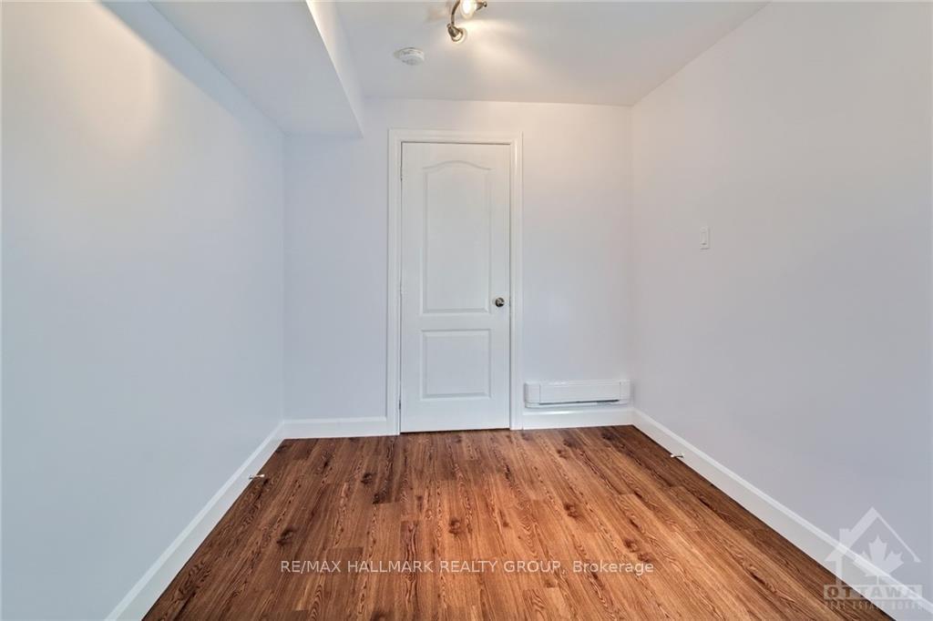 Photo 15 of Unit B, 444 Charing Cross Way, Ottawa, Barrhaven - Longfields — HOMEH