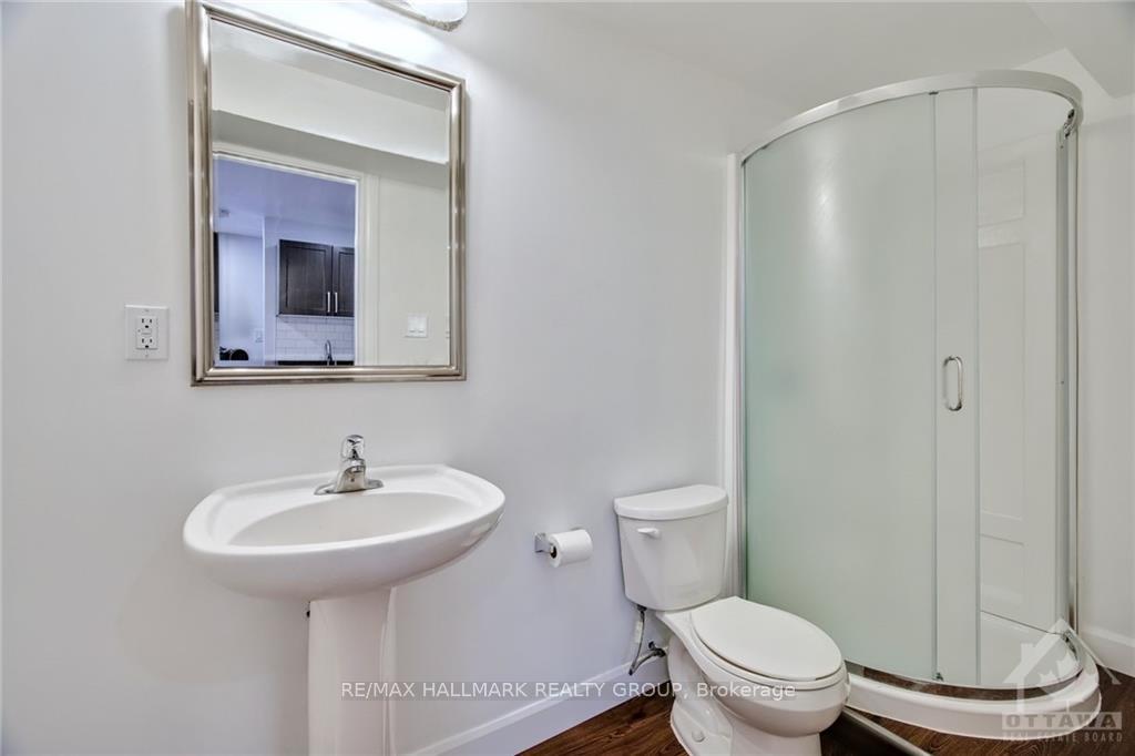 Photo 16 of Unit B, 444 Charing Cross Way, Ottawa, Barrhaven - Longfields — HOMEH