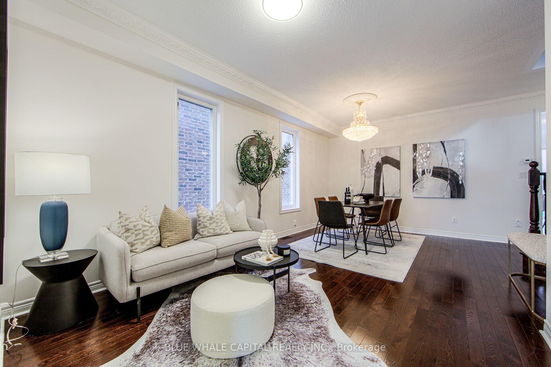 Photo 6 of 18 Colonel George Mclar Drive, Markham, Victoria Square — HOMEH