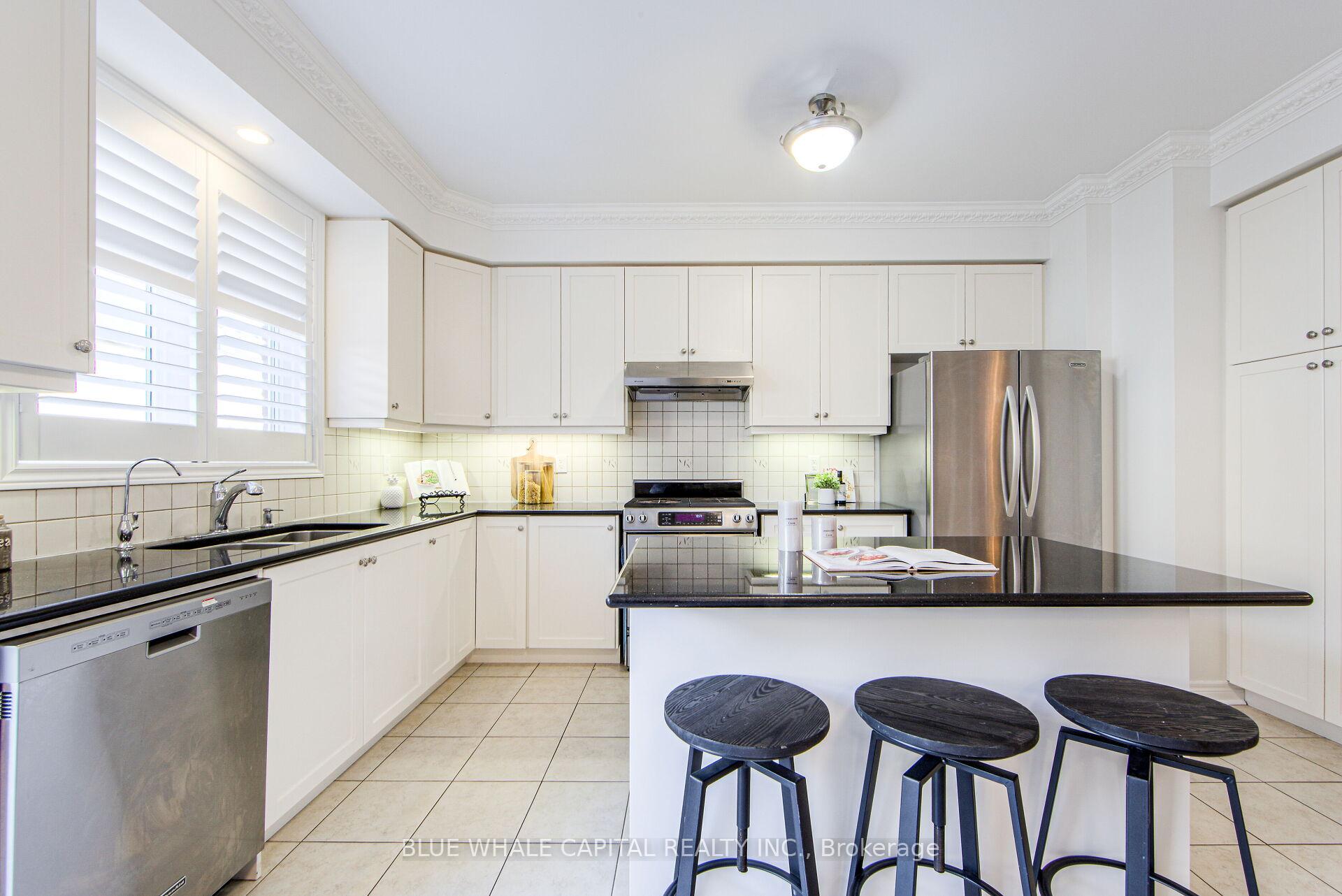 Photo 15 of 18 Colonel George Mclar Drive, Markham, Victoria Square — HOMEH