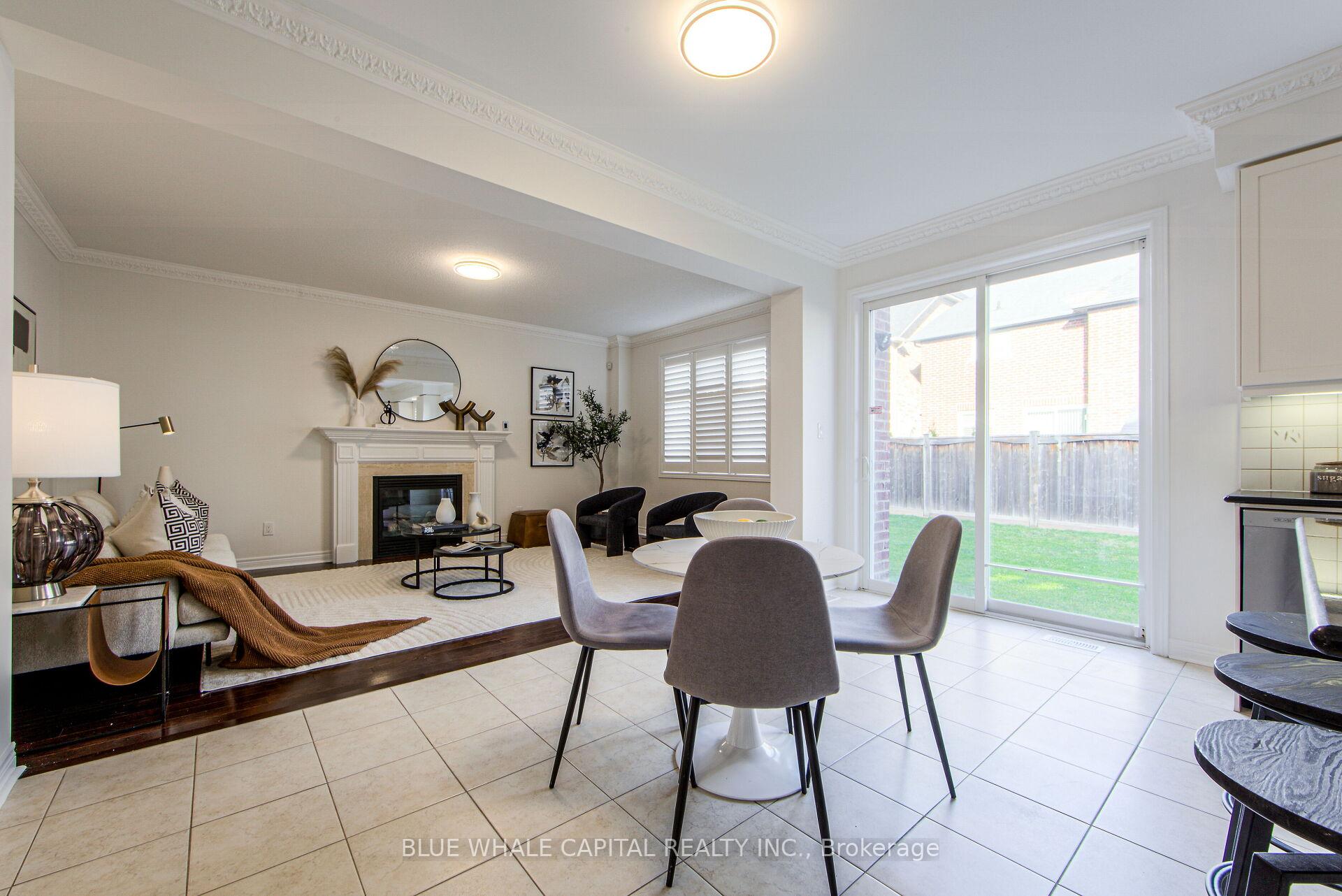 Photo 20 of 18 Colonel George Mclar Drive, Markham, Victoria Square — HOMEH
