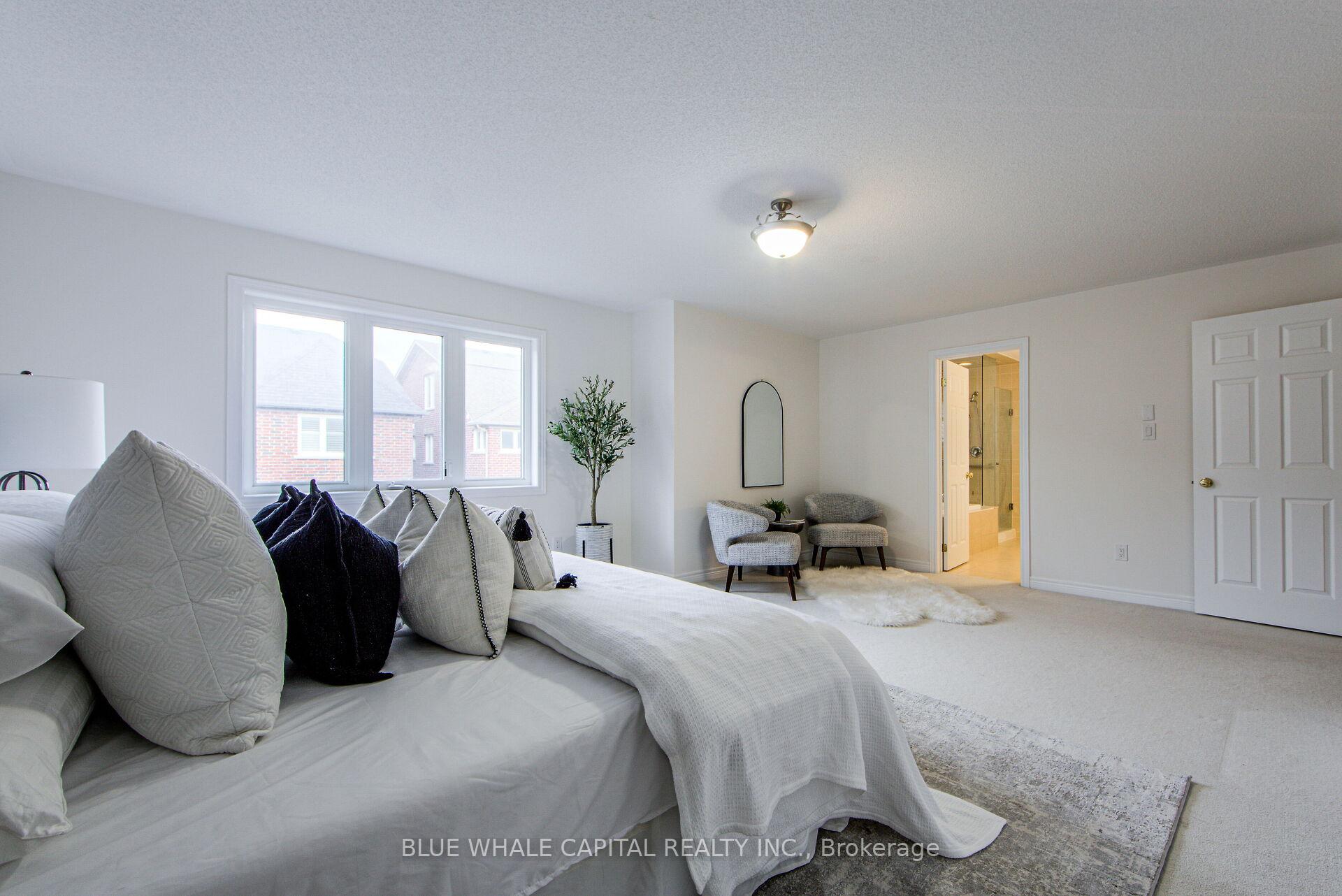 Photo 33 of 18 Colonel George Mclar Drive, Markham, Victoria Square — HOMEH