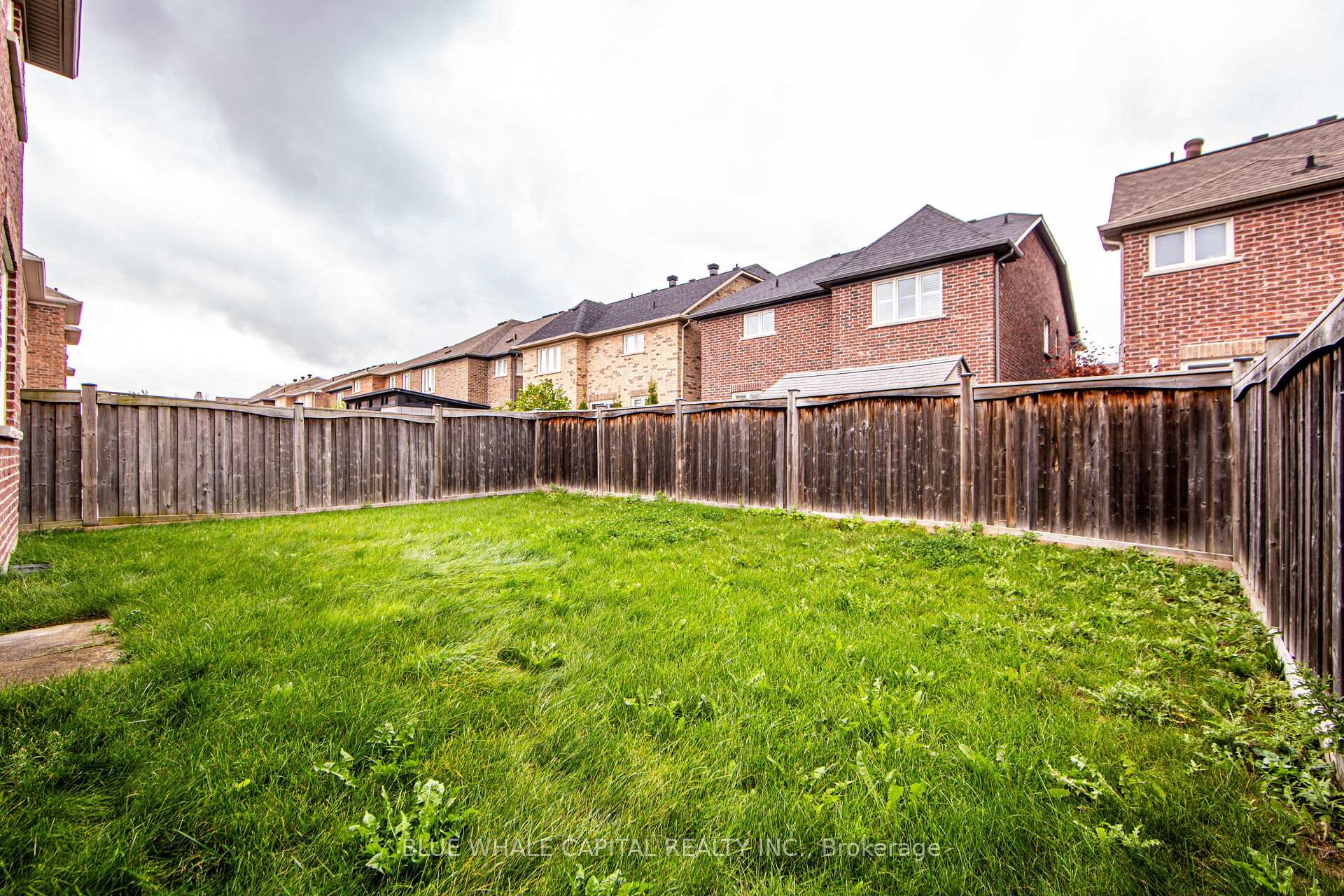 Photo 44 of 18 Colonel George Mclar Drive, Markham, Victoria Square — HOMEH