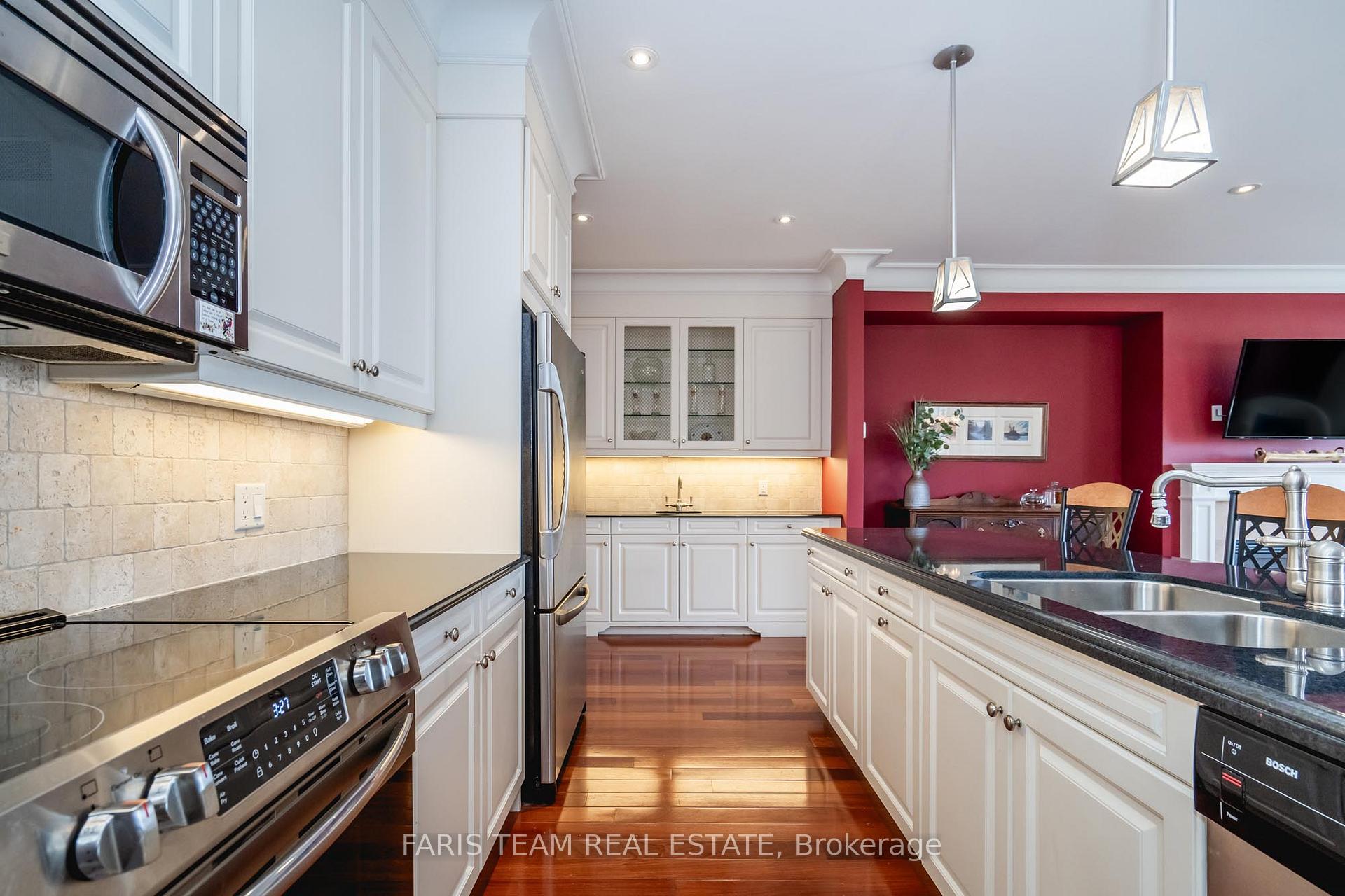 Photo 9 of Unit 701, 40 Trott Boulevard, Collingwood — HOMEH