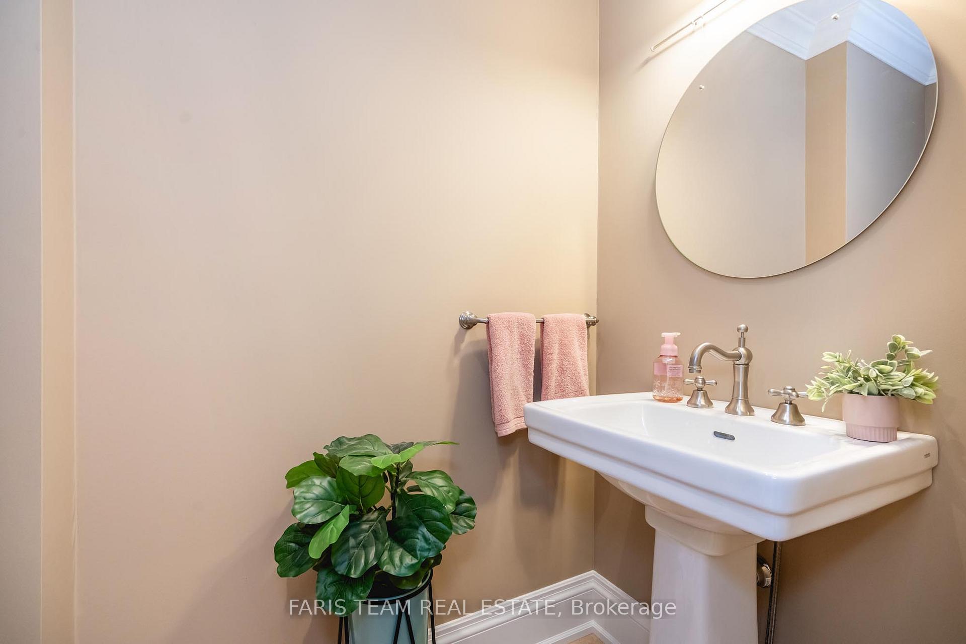 Photo 18 of Unit 701, 40 Trott Boulevard, Collingwood — HOMEH