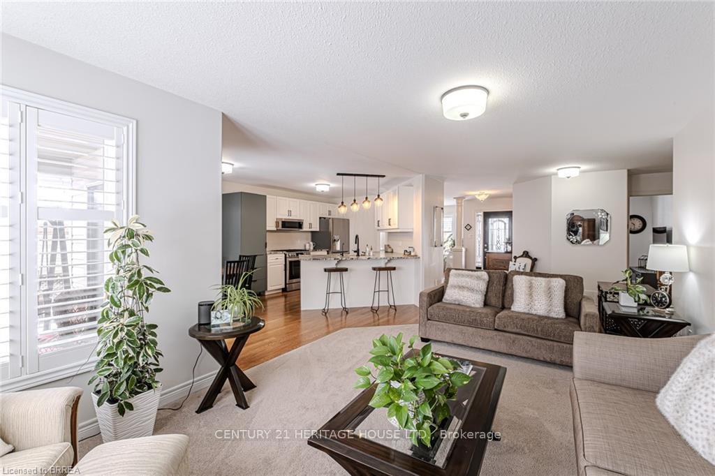 Photo 22 of 3 Cobblestone Drive, Brant, Paris — HOMEH