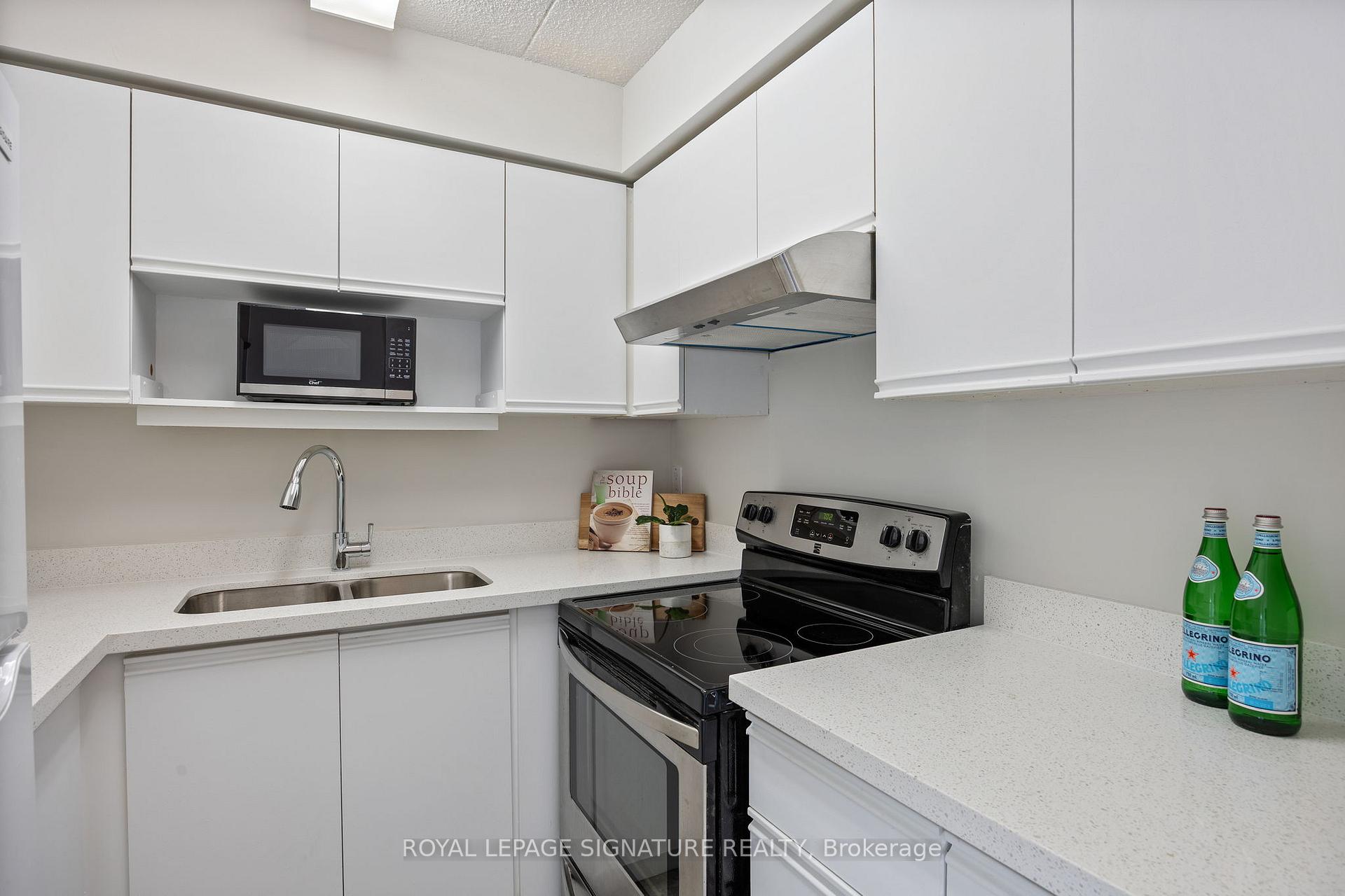 Photo 5 of Unit 308, 1540 Pickering Parkway, Pickering, Town Centre — HOMEH